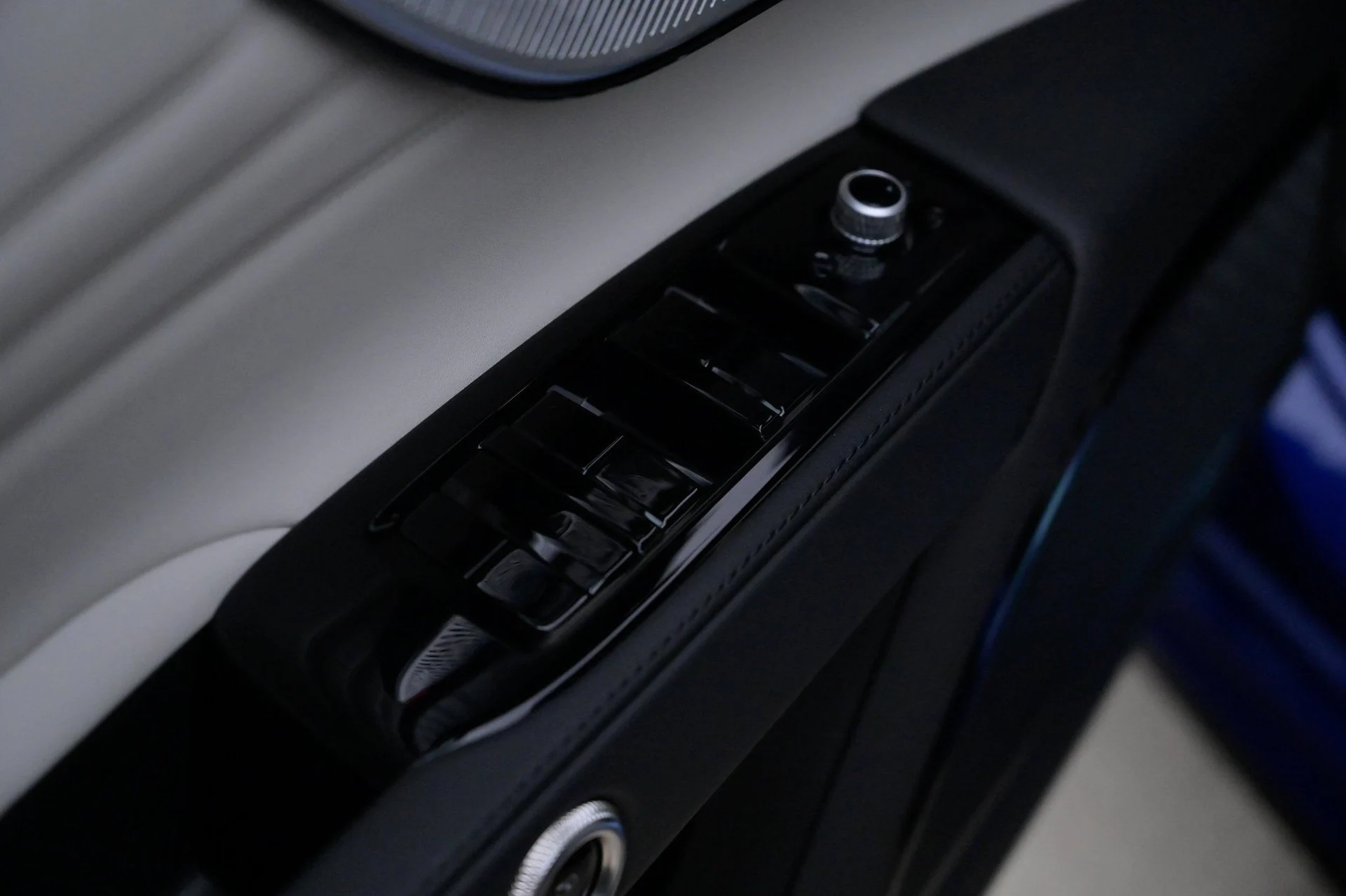 mph021_474020793_272d5d6f605a4a9c909c96418f3f9b07_b578775aed