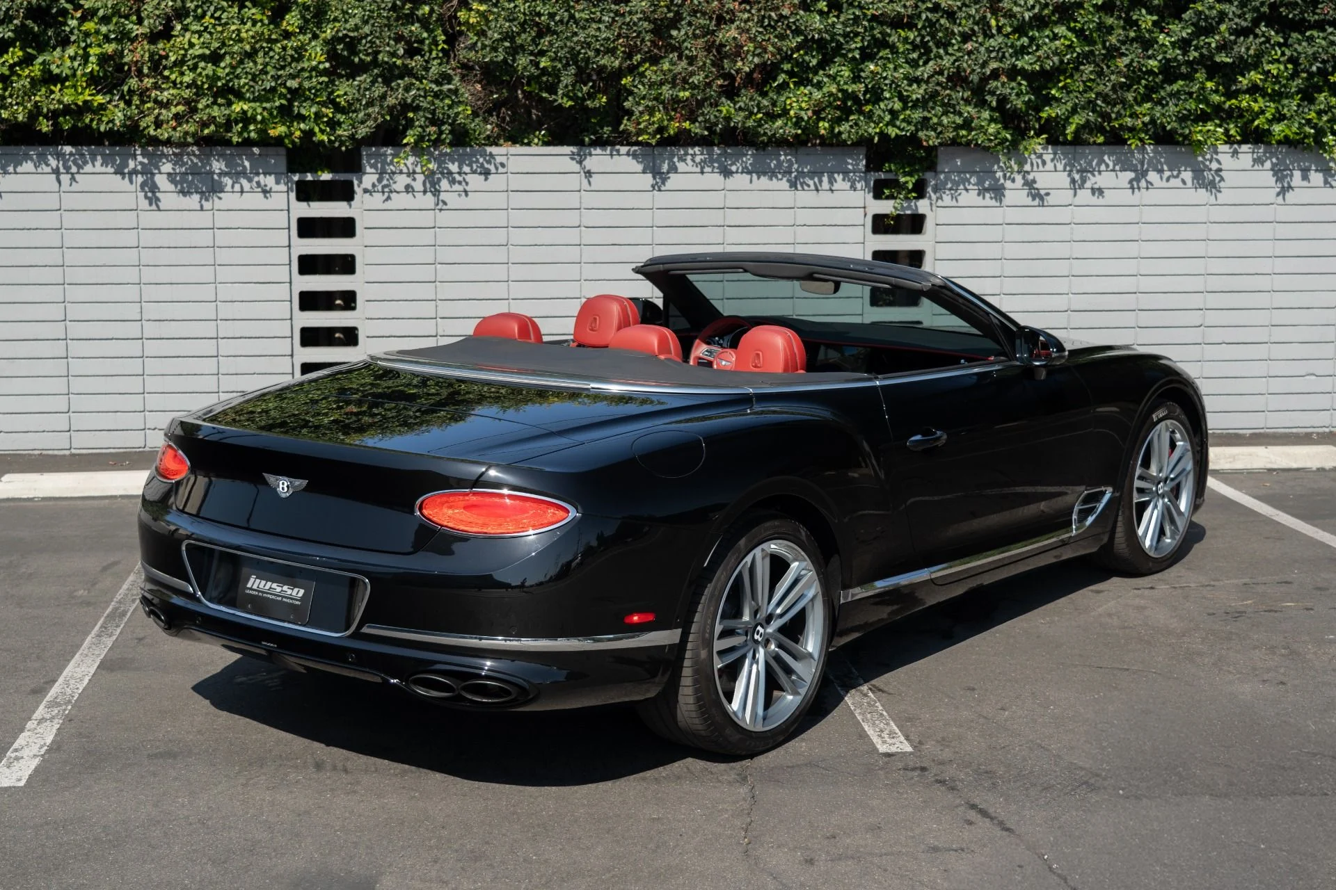 mph021_477959345_Used_2023_Bentley_Continental_GTC_V8_1755892856_a5184df25c