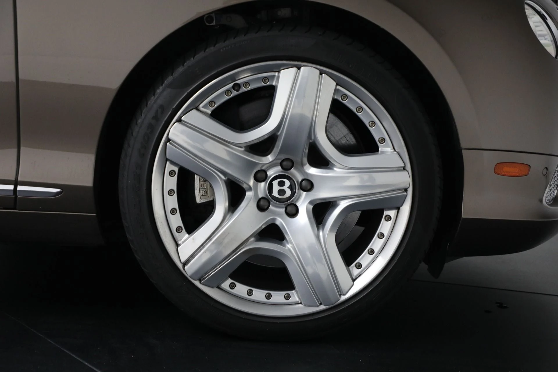 mph021_490342371_Used_2015_Bentley_Continental_GT_1761073605_7fc50052c6