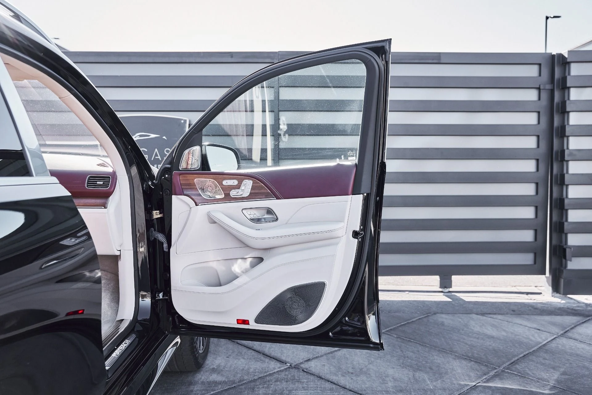 mph021_490466089_Used_2024_Mercedes_Benz_GLS_Maybach_GLS_600_1776125626_fee5dae049