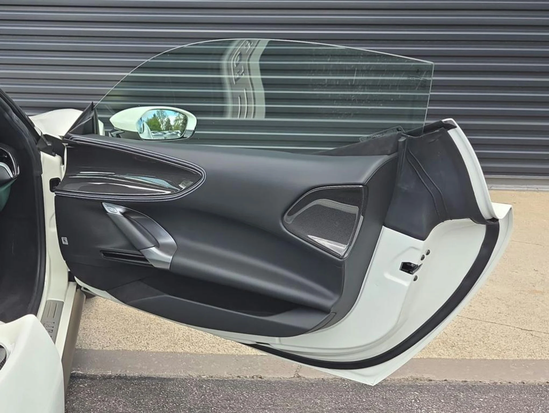 mph021_491261609_CVQ_1_Lw_YMU_2q_Nl_N_Atnt_D_Xyy_Vbs_EA_a4a97f178a