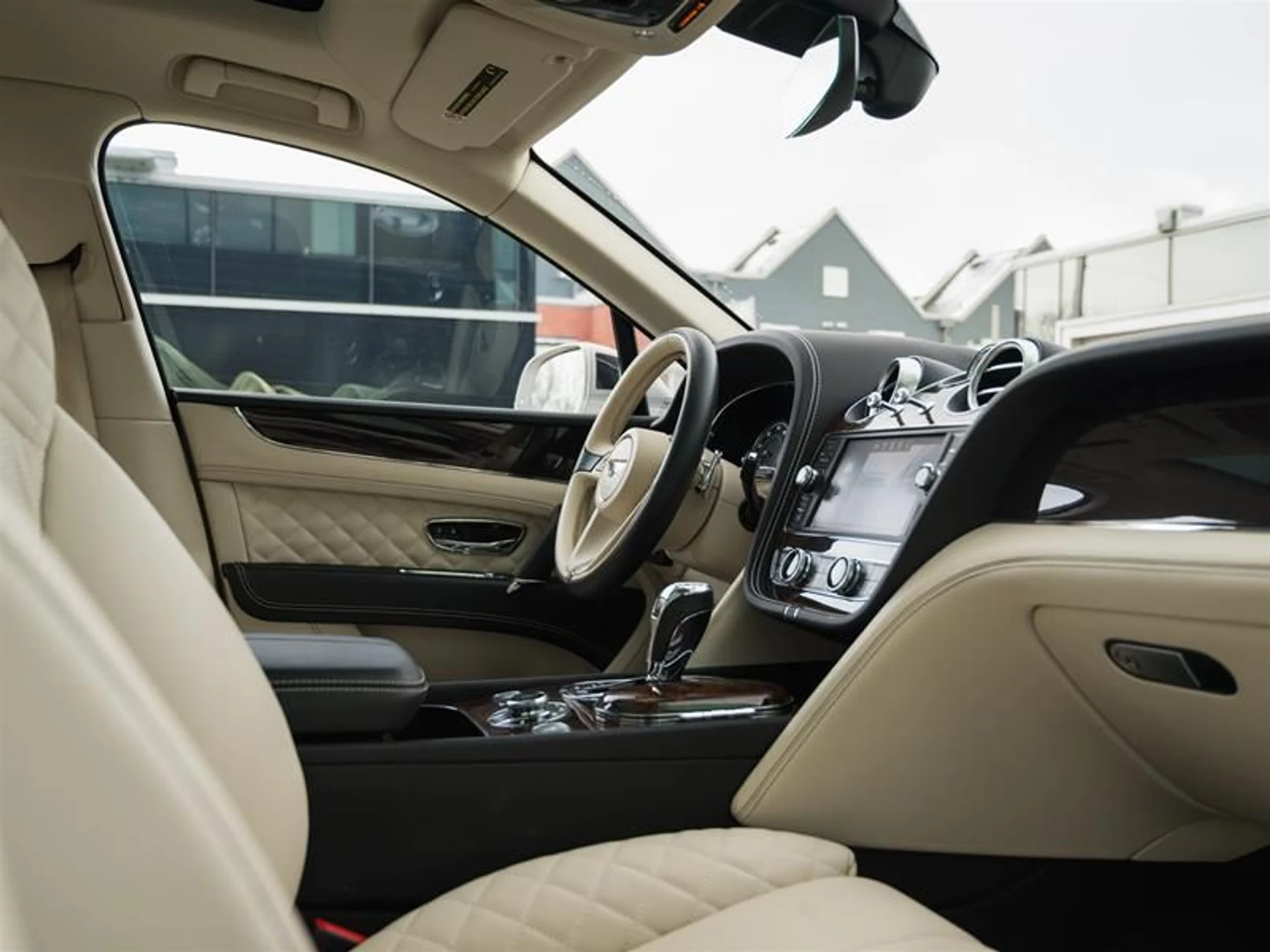 mph021_493361899_r4msdire_d346a02c21