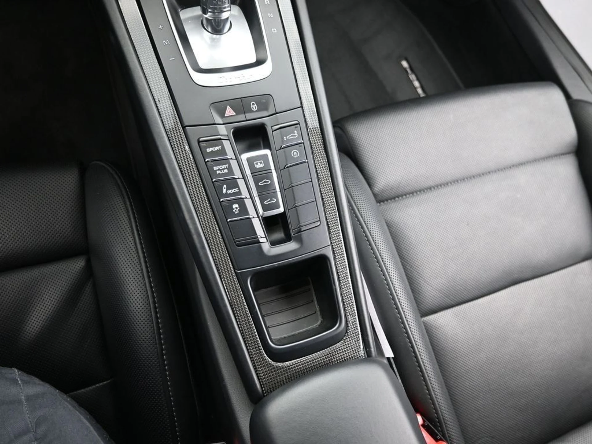 mph021_496272767_2f5973bdafc9568a767211f972bd7c4dx_a4e9bca946