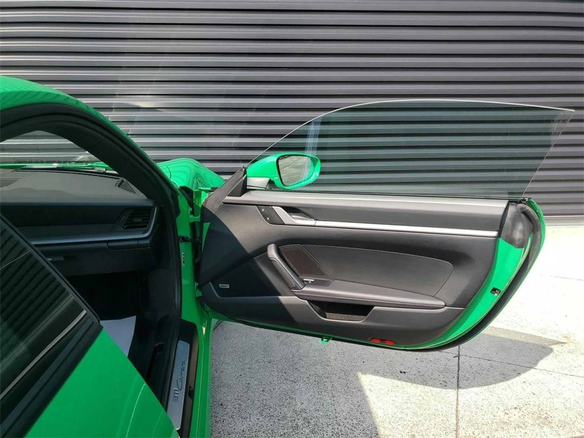 mph021_496668375_z_Dq_ZD_Uij4_K3g_n_We_RXC_Fo7_A4_I88_f3a8c65a16