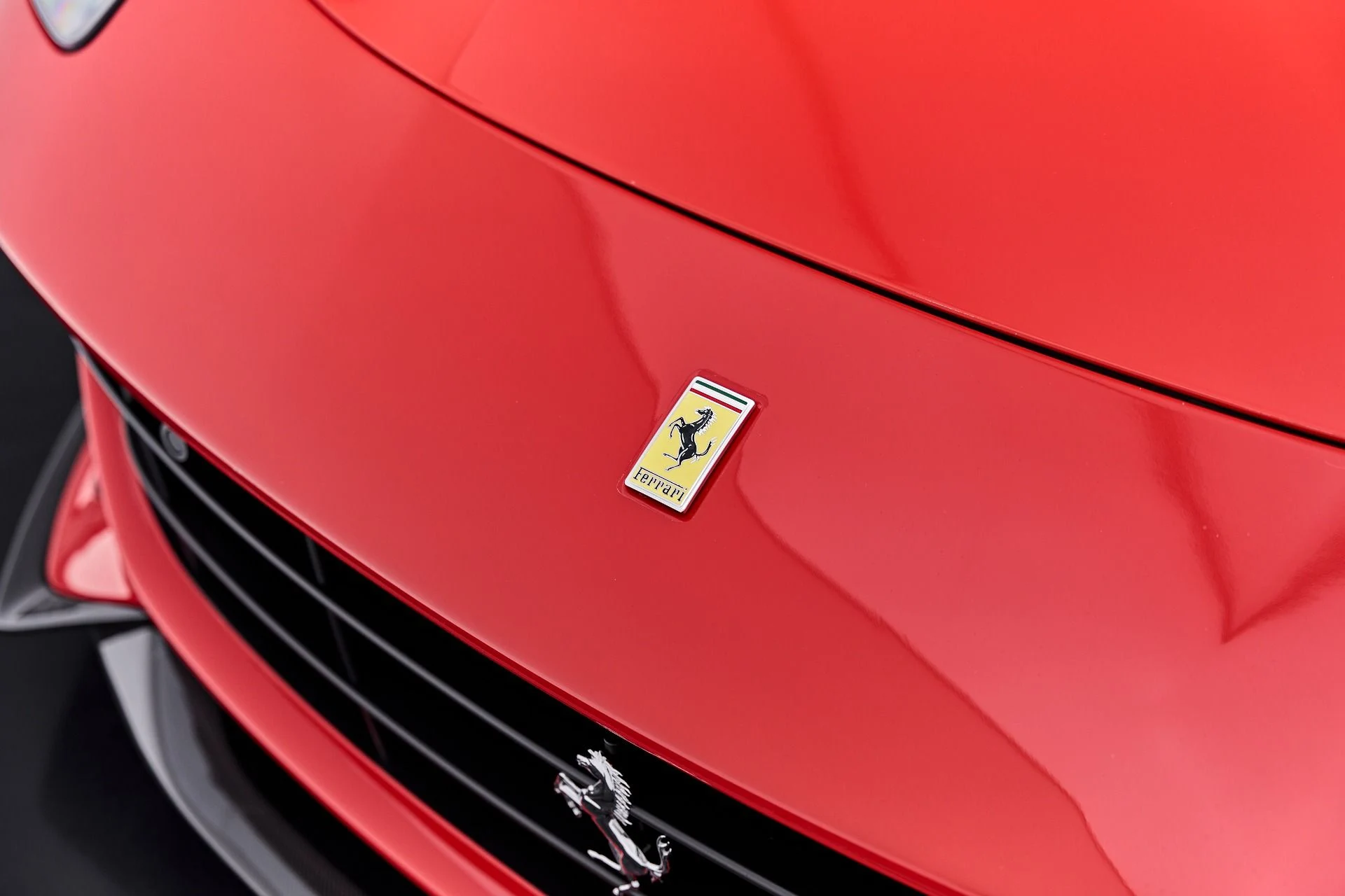 mph021_496727572_Used_2016_Ferrari_F12_Berlinetta_1789434668_b1ebaab371