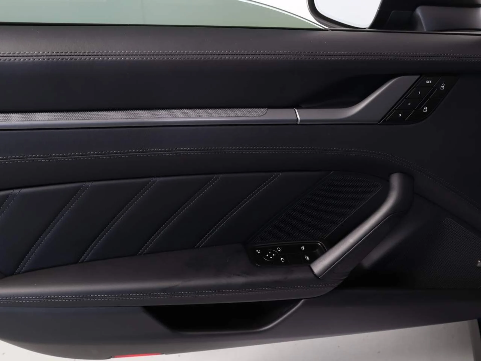 mph021_49884020_7d9e9643474da81ace6ffab0499dbc14_d074d53faf