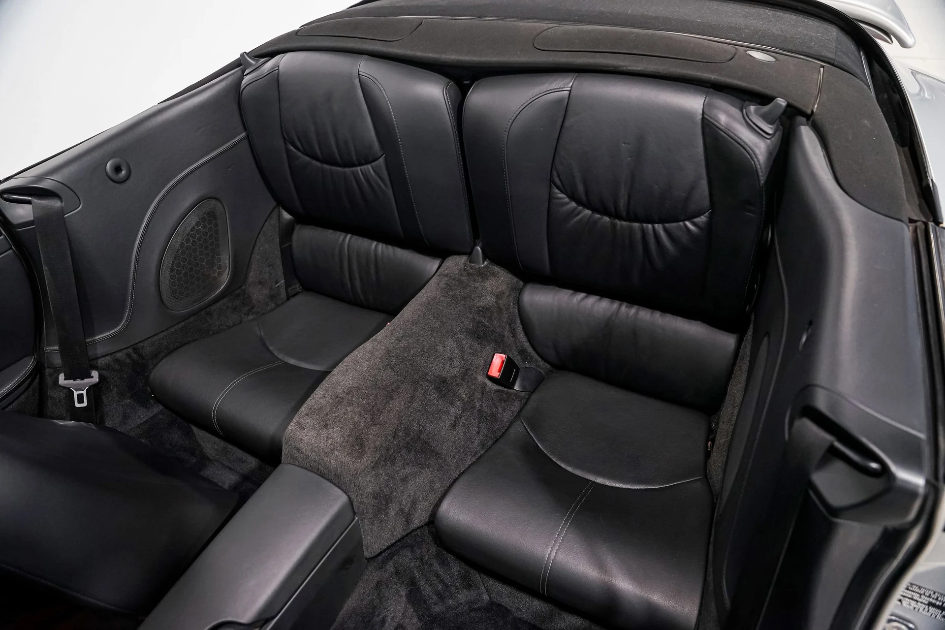 mph021_505766320_b16a7de05138fa455c94e2a0d1544ca4x_20d66815b7