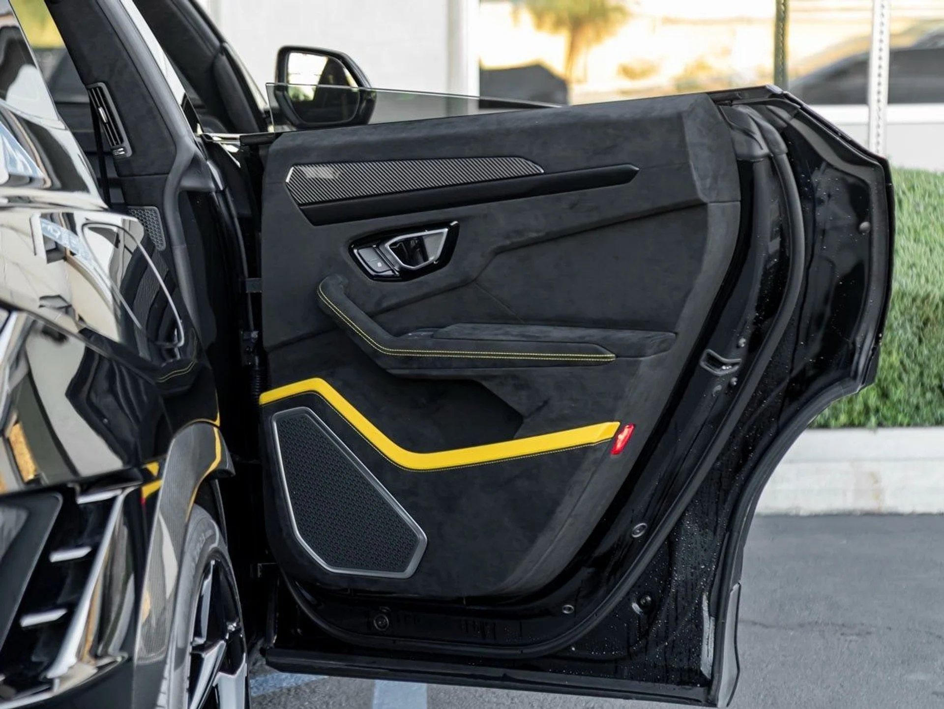 mph021_507140543_22_244db19ada