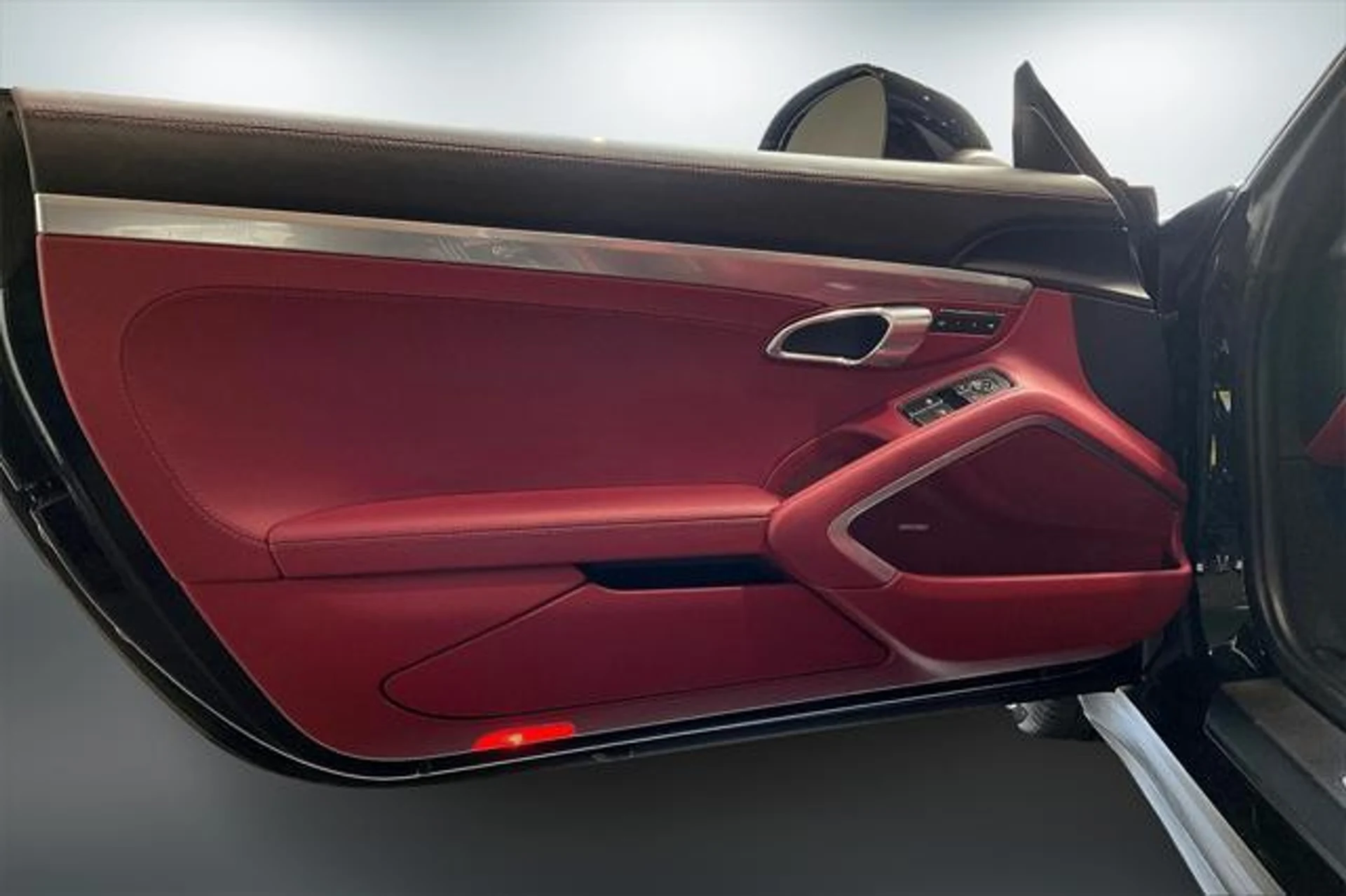 mph021_511947174_lpe22l_Mok_Agu9_Vs_TJV_1yn_R53_rk_0df952f3ab