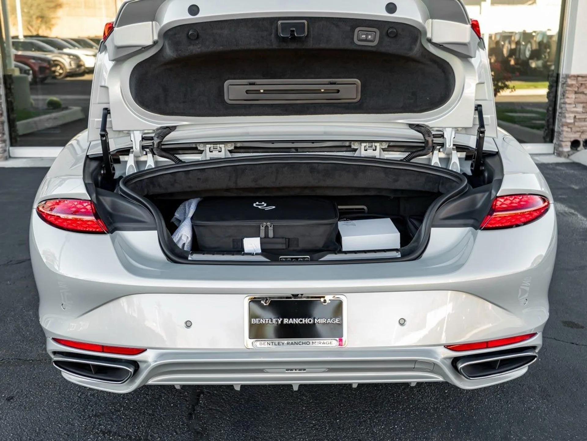 mph021_518642_22_56b5f1e249