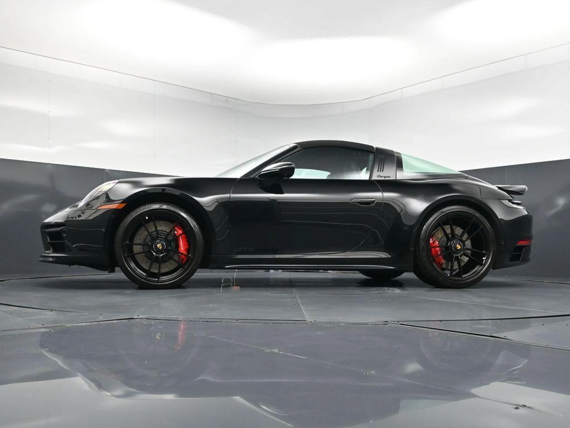 mph021_519052034_qzqi_R_Gh_Wqk5rac2c_aepzb_UFUIE_0d231f9956