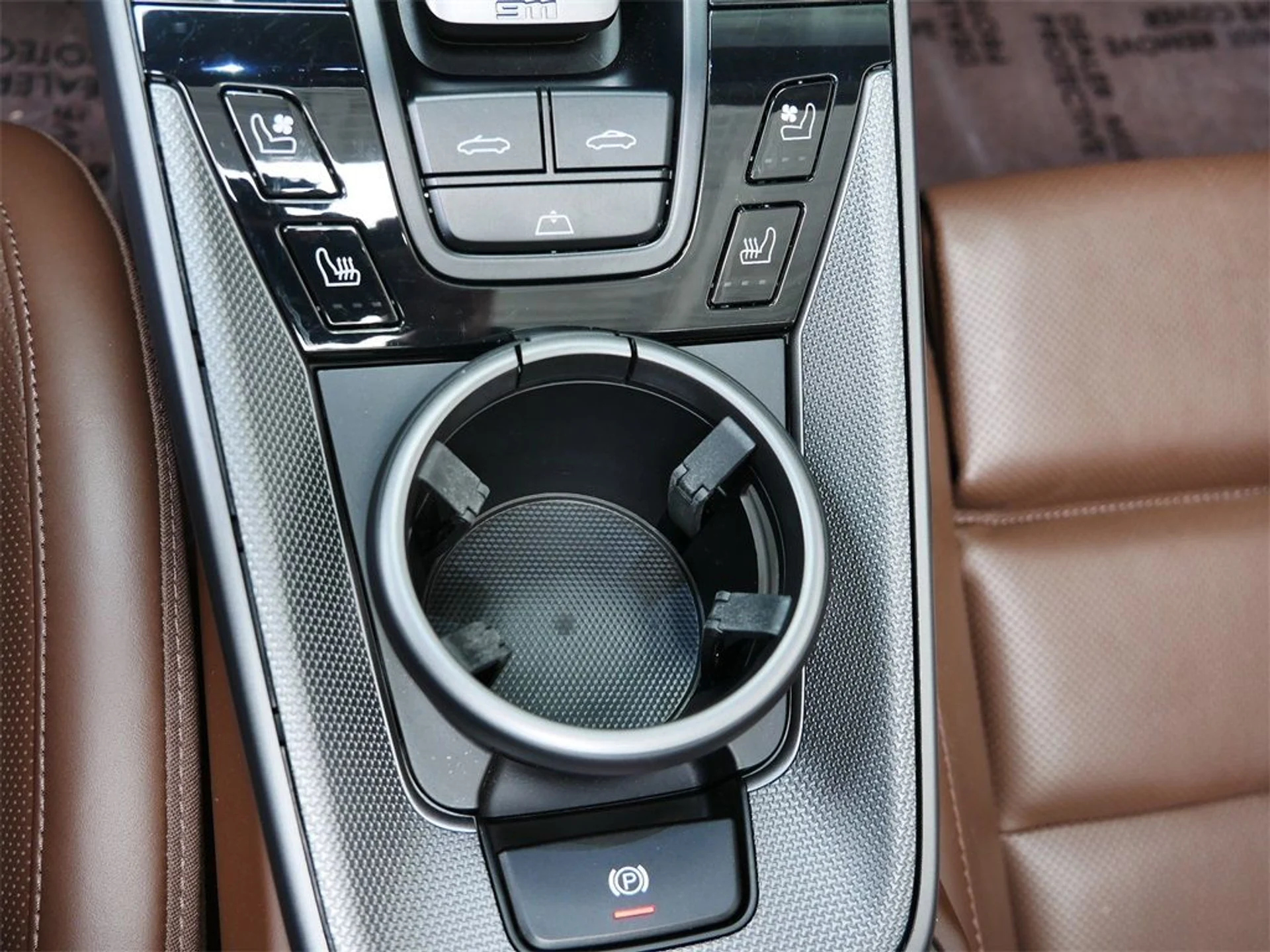 mph021_521434935_943a279875e7f50f5e781b0af05d5d5f_f880e8d06a