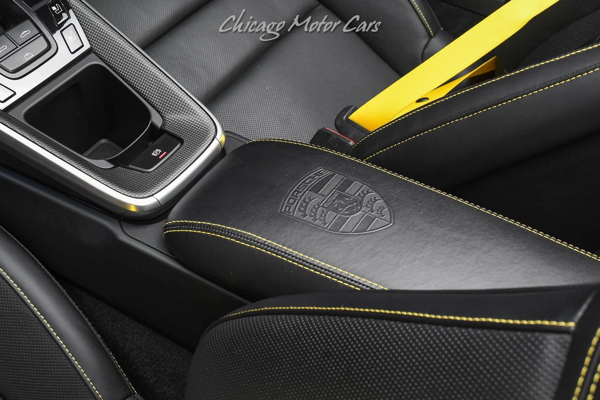 mph021_526311075_10951_p22_l_7e135c7739