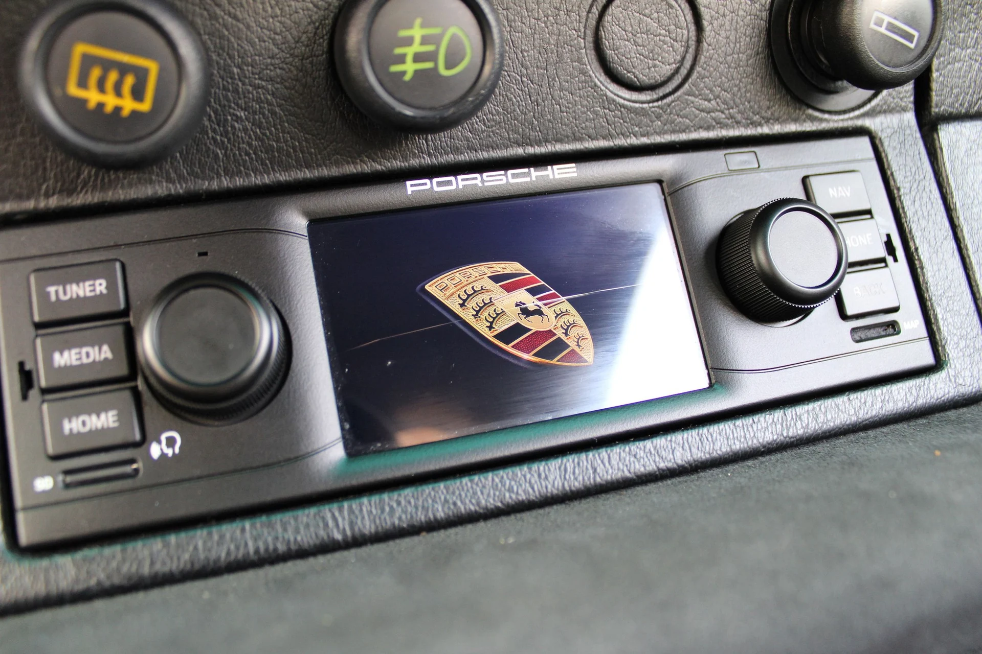 mph021_530060112_774c05e355def9b50fd7312e7cbd794ex_9a1467f313