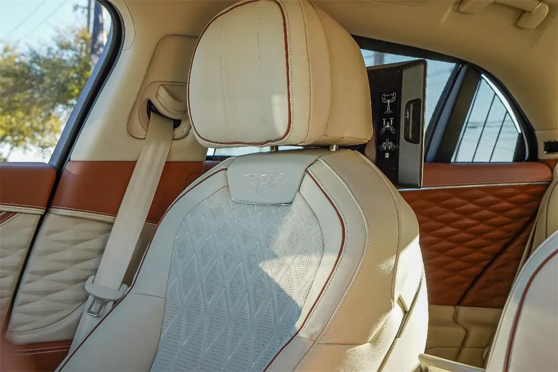 mph021_53221062_209ac6299f84468cbb35d5becfec0cba_fcb5a9ee57