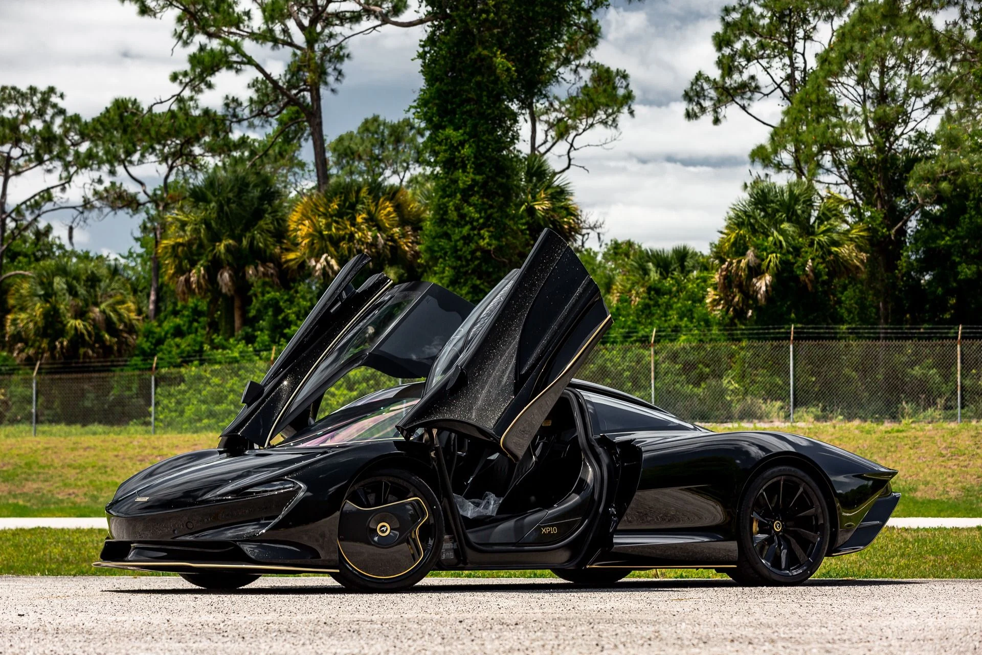 mph021_535352075_251_p22_l_7fbde3228e