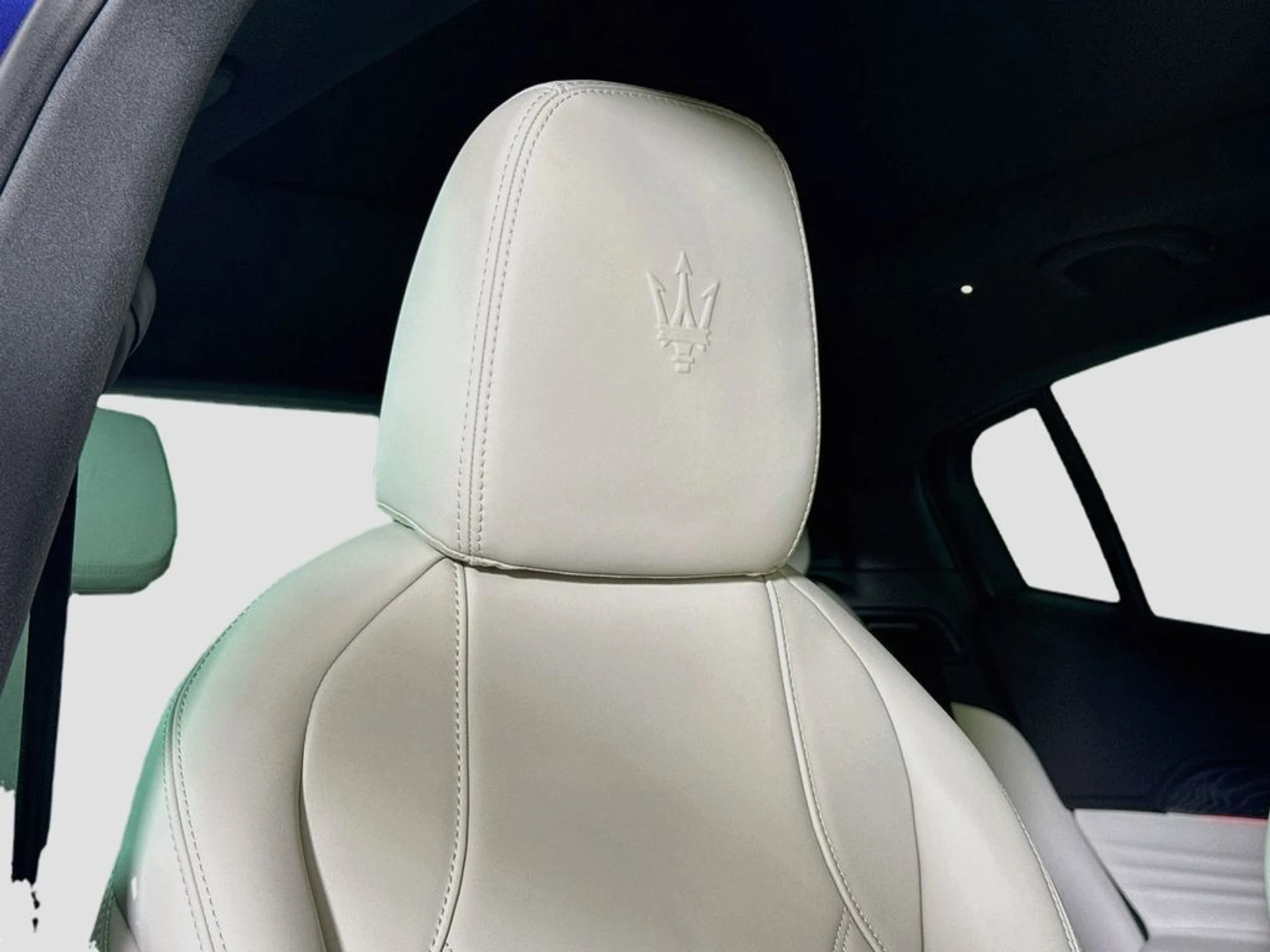 mph021_535614741_new_2026_maserati_grecale_modenaawd_11350_23073548_23_1024_8d4d792ede