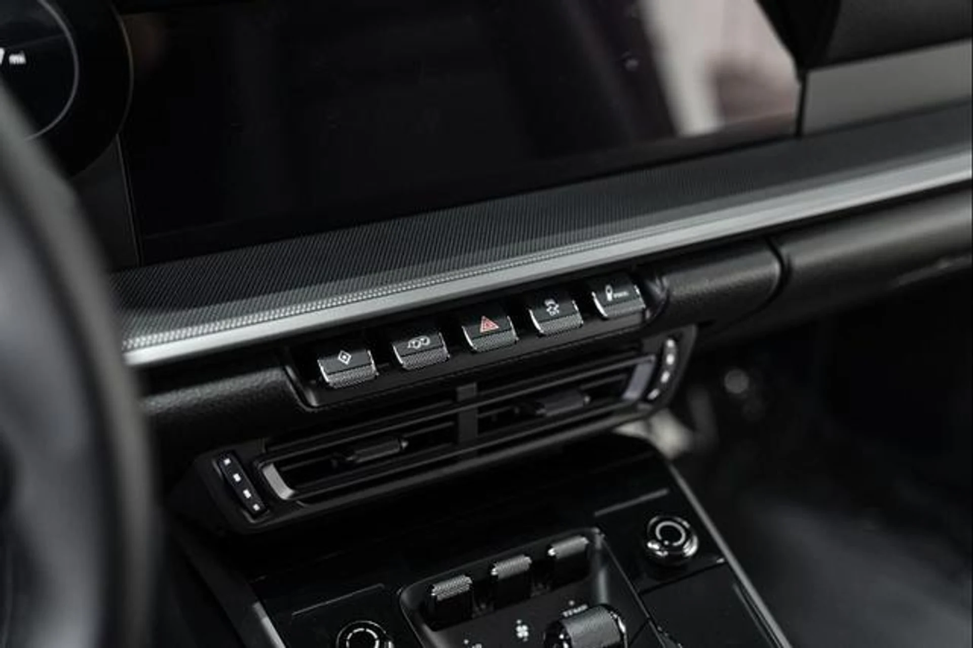 mph021_536587298_s6_He_Oc_Gu_BWR_i_Kgsvt_e_K3_N4q_PY_6f44ea5b13