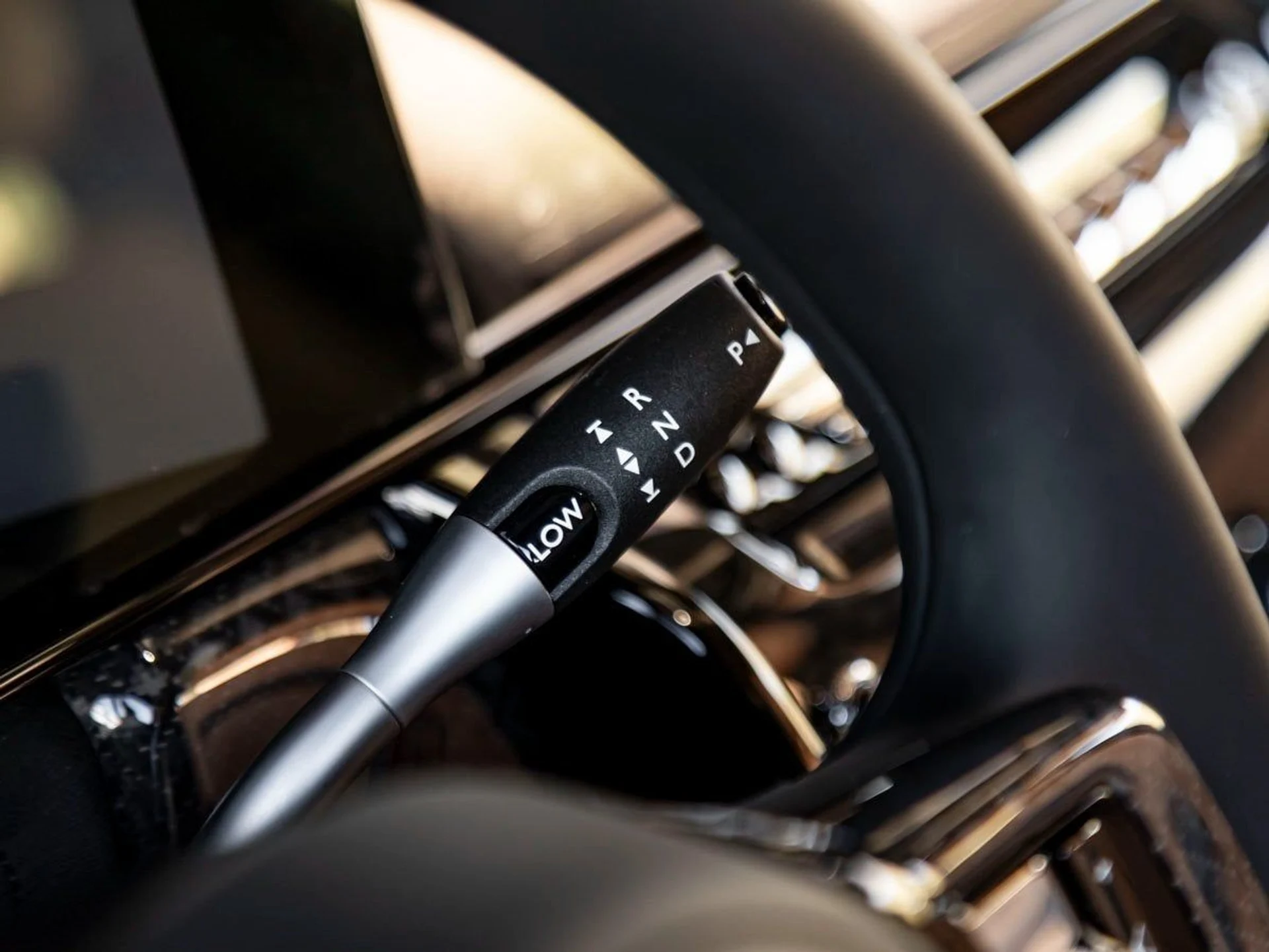 mph021_539485677_22_a24652feac