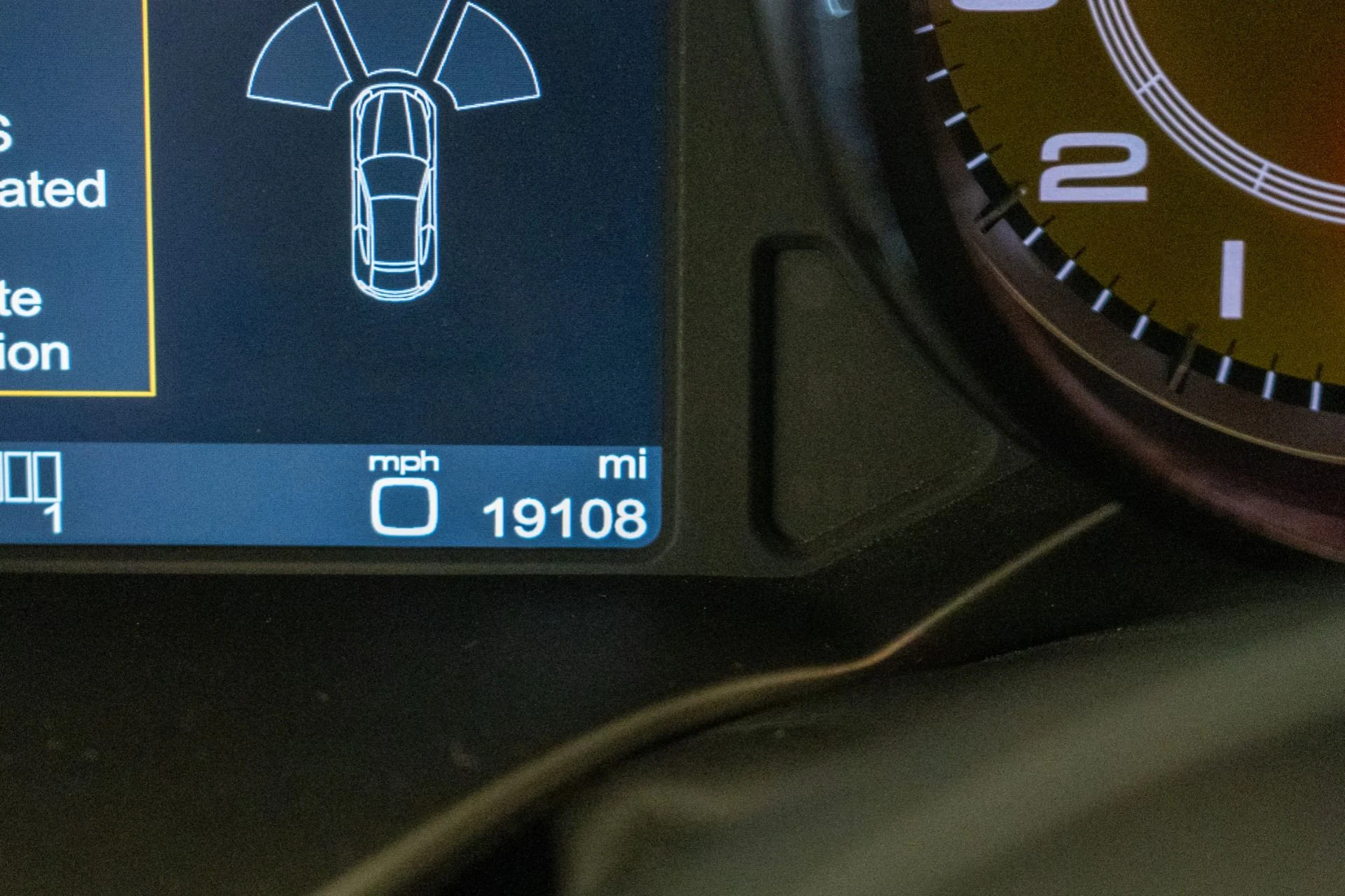 mph021_539557888_Used_2014_Ferrari_FF_V12_Power_Ventilated_Seats_Sport_Exhaust_Passenger_Display_1775246163_50cb098852