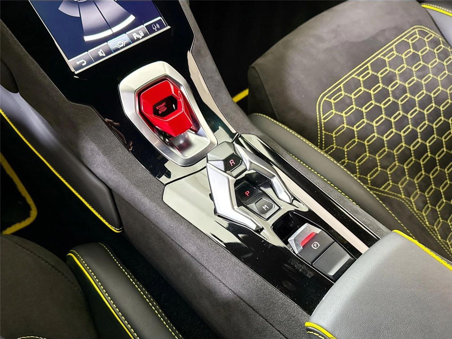 mph021_547477678_47c86f4d66bb10c8f6a4f4616b410b25_cf9c5b6851