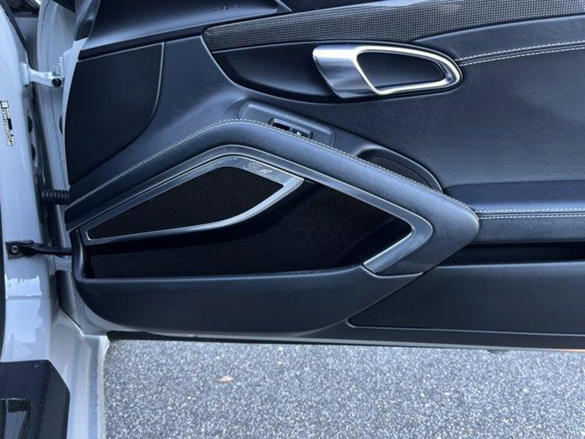 mph021_547601420_9i_Jr_Shzz_Cn_A6gr_W_Bru_Ra7_K_Cz9_TM_fa7953e715