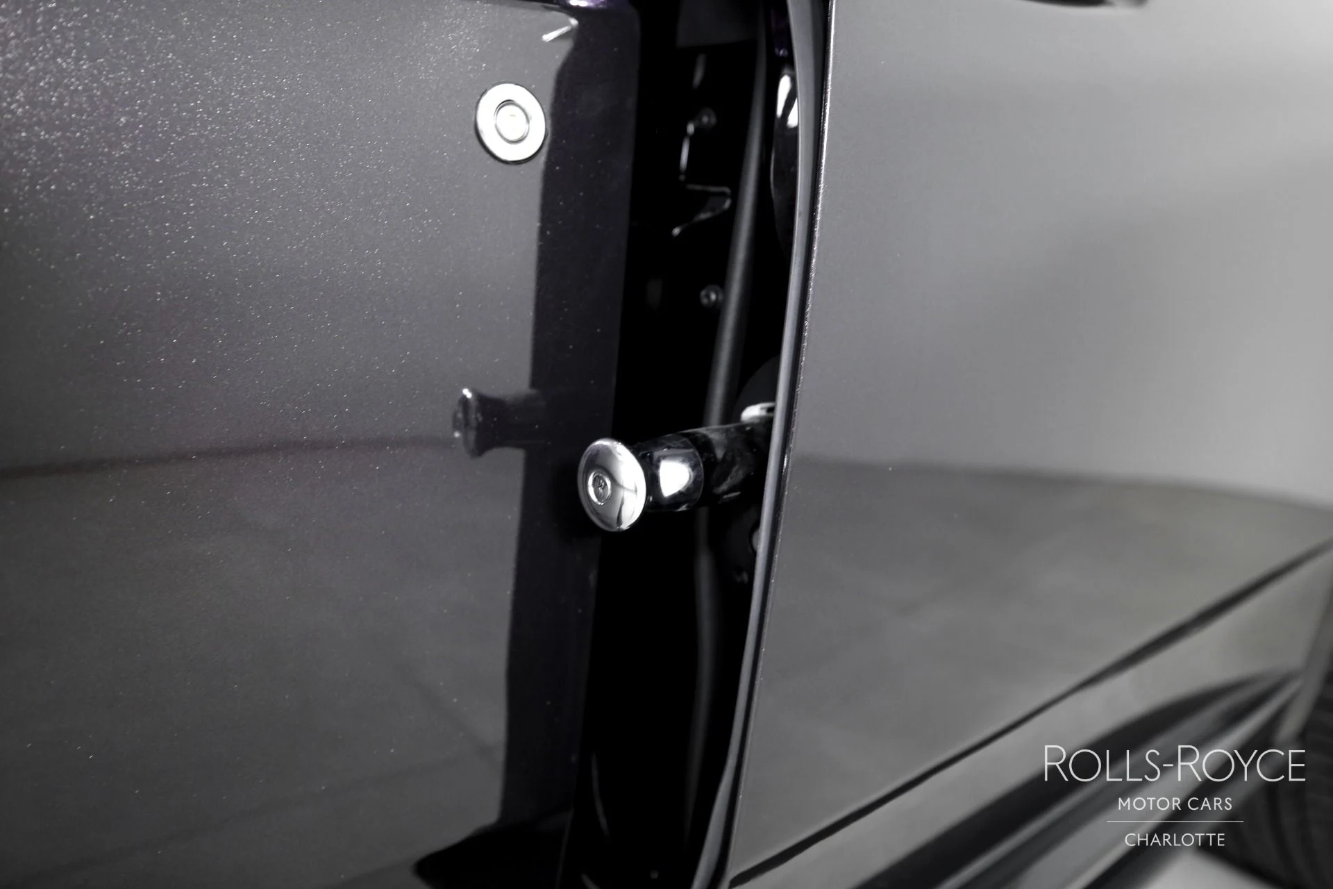 mph021_551954342_Used_2023_Rolls_Royce_Black_Badge_Cullinan_1767375090_140a93e75d