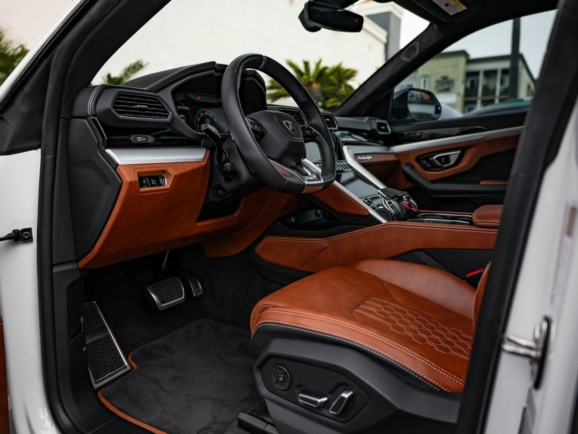 mph021_553583427_b5e146f78278e66a7a3dd390f03d638cx_15ed6a2400