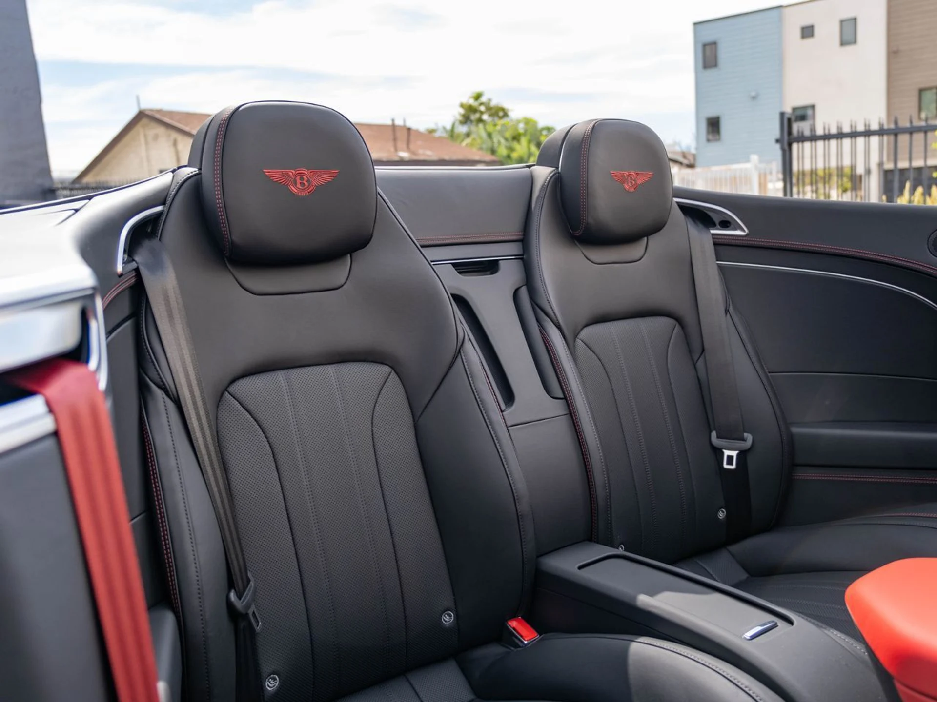 mph021_553732166_01cf2db12e39dfb01753a34bfbba3992x_7e5c3ee6bd