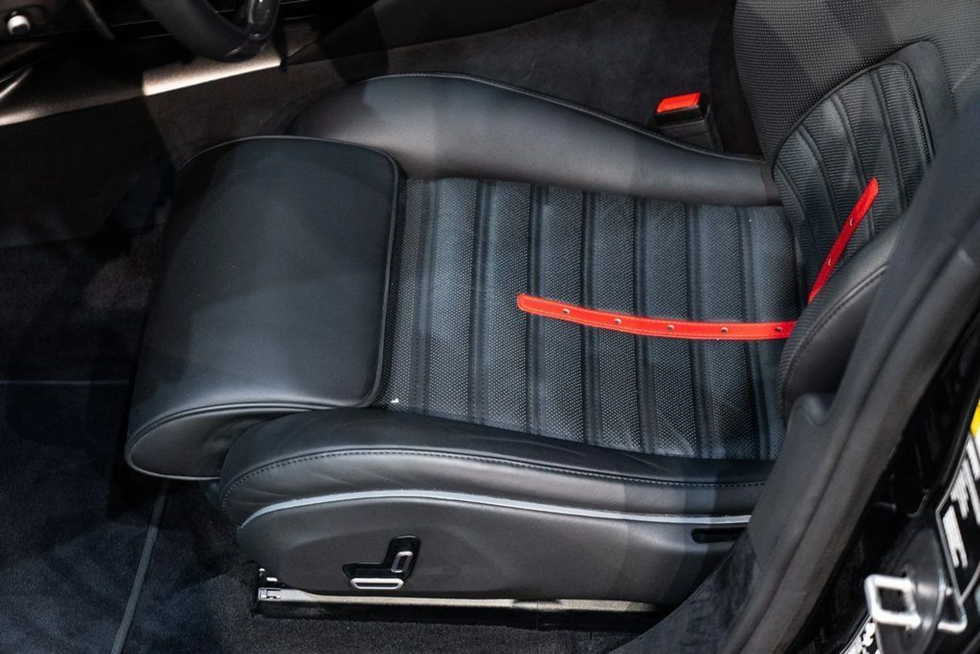 mph021_556175434_b01314259f31fba9a4ec4b3ede98fcb7_7c72b992c6