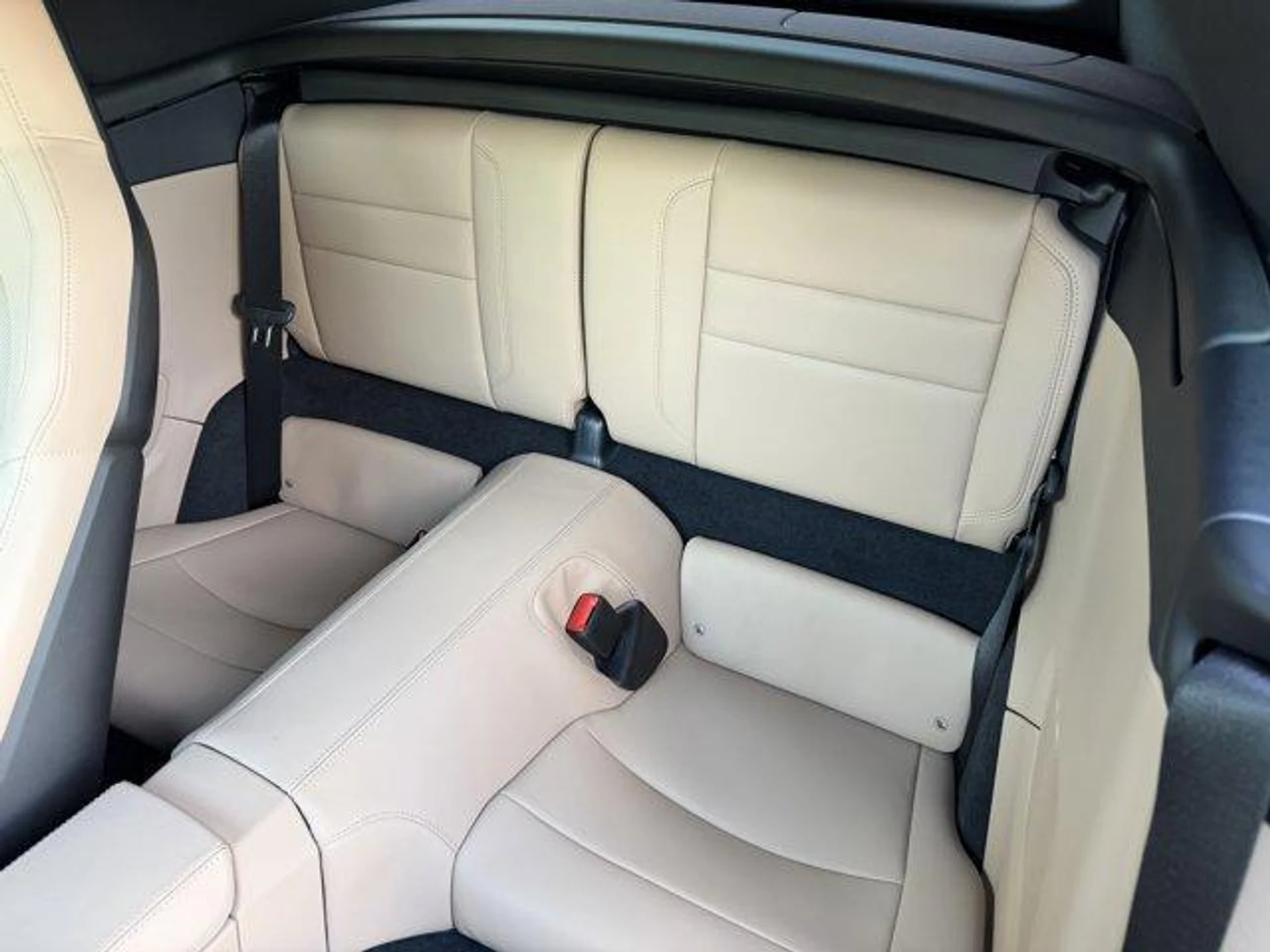 mph021_55658298_2641k6_KD_Ec_L_Jmt_u_Zzw_ZR_Hxfl_NU_184f1215b0