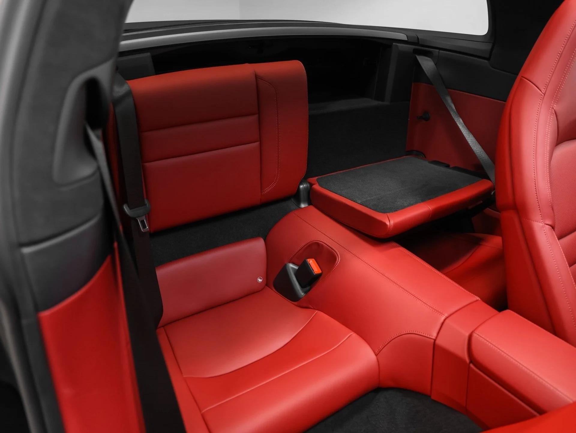 mph021_55876966_22_e10181098c