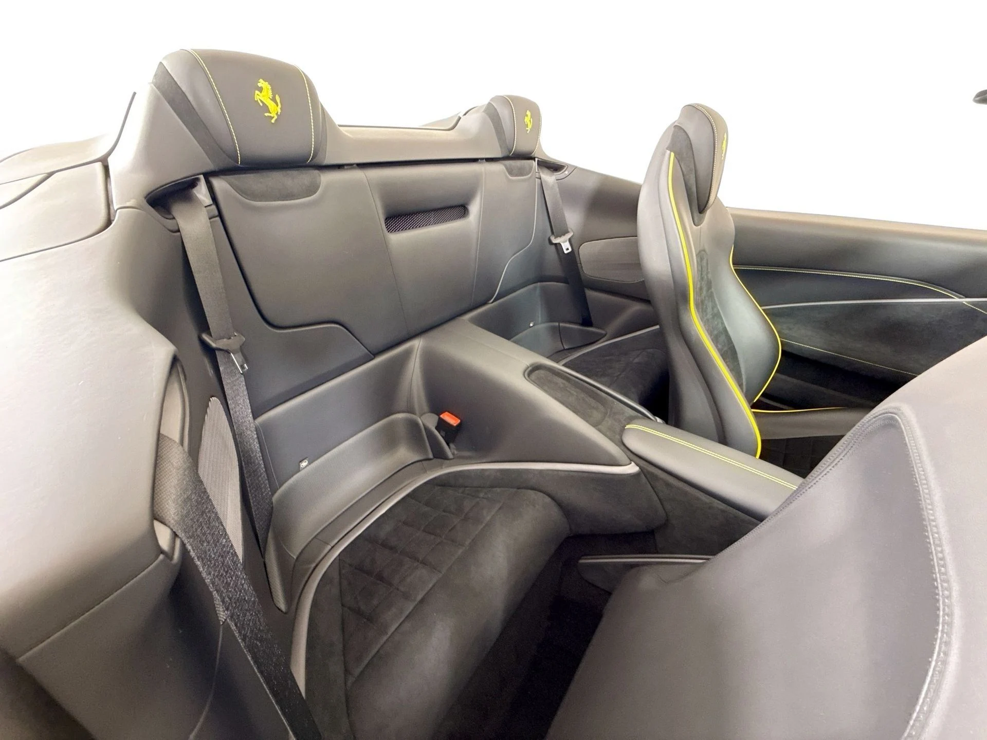 mph021_561350074_c32ff6dee4240f9e8ef9ccd8c50edc1b_e714d4b1ba