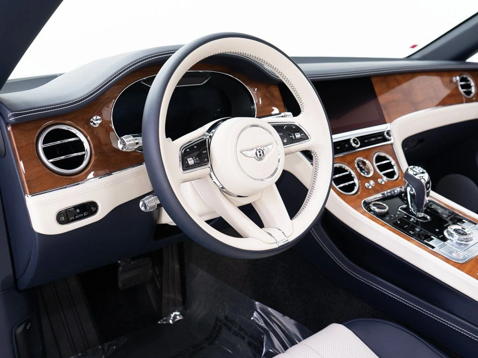 mph021_563297843_b73eb8993920eb69fc77e93975c9a7fb_430f7e827b