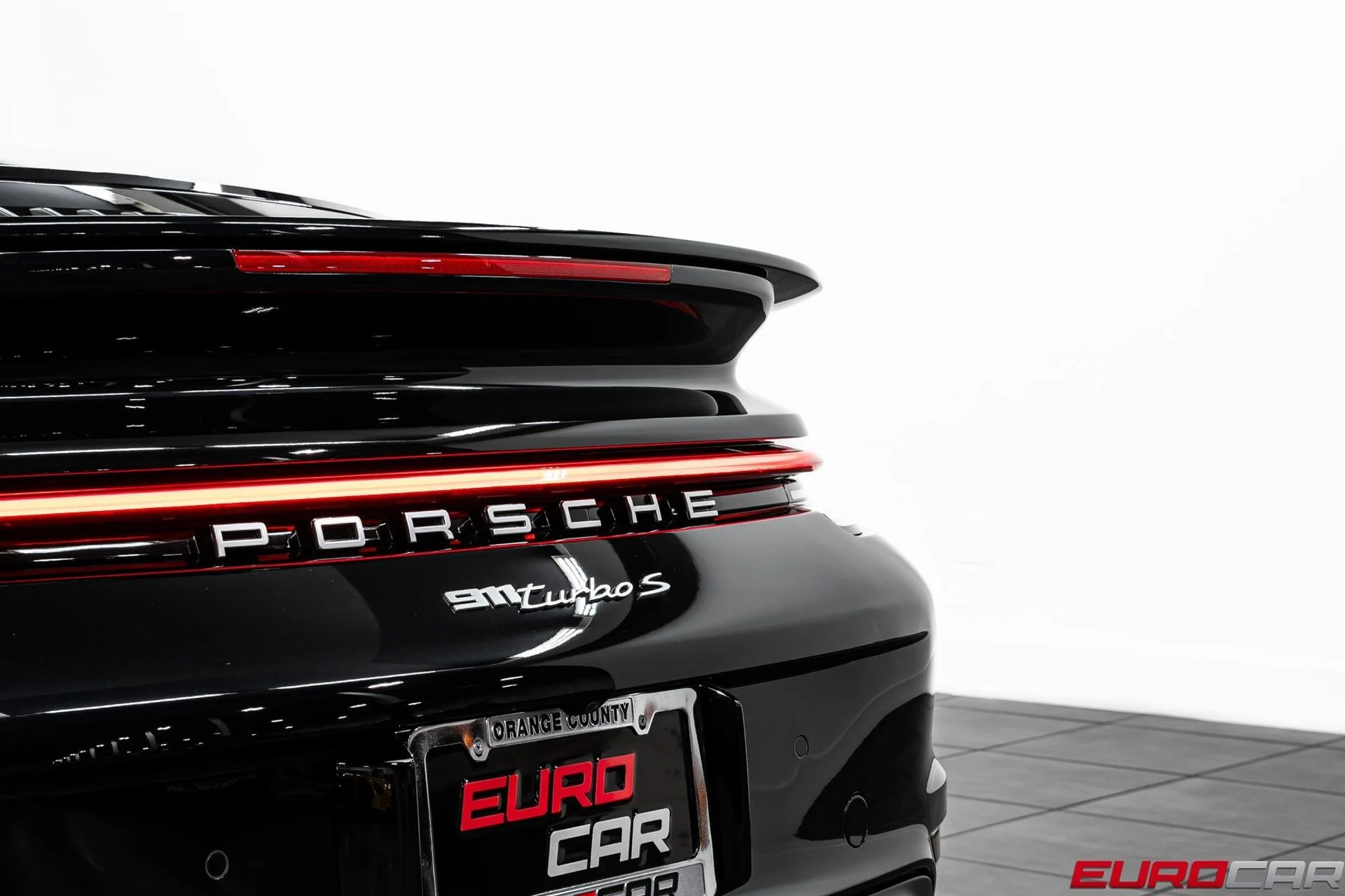 mph021_568405914_image_22_edac3b073e