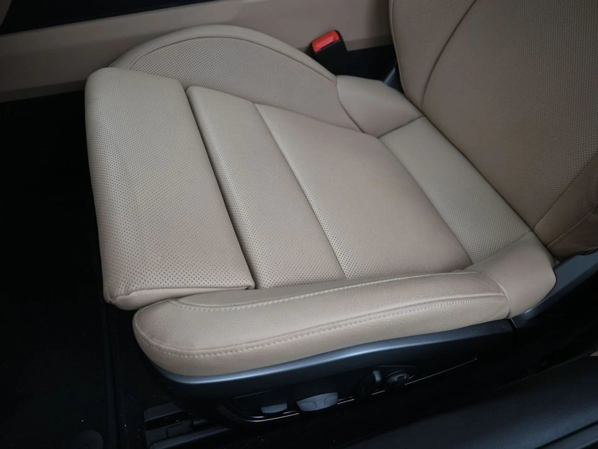 mph021_569466111_f86fb3ca05a1a030a382e9a5edac9481_e7a3d1364f