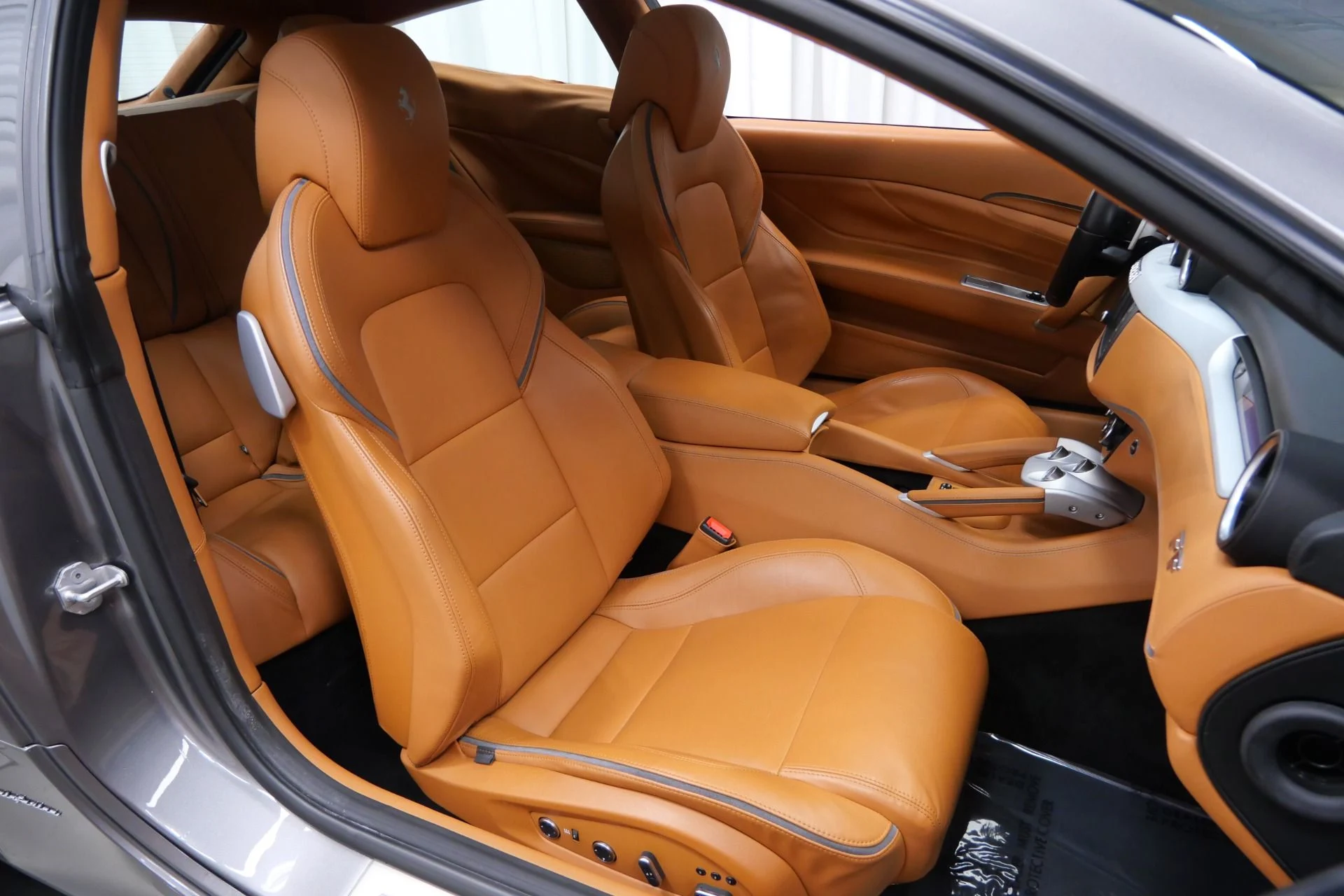 mph021_569539819_Used_2014_Ferrari_FF_1760547739_31c2b85df8
