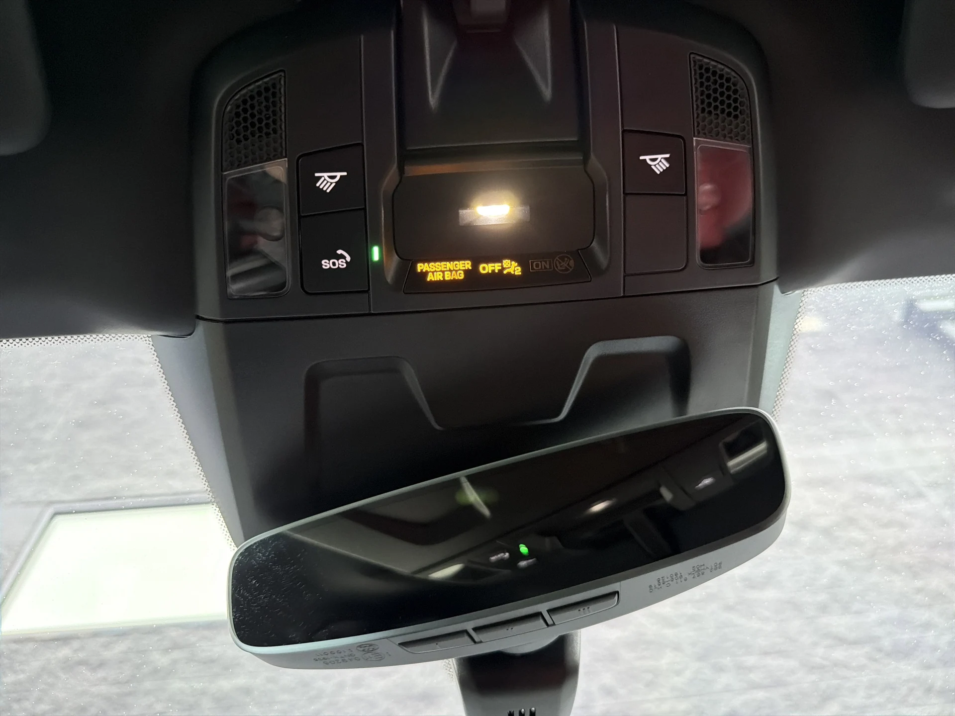 mph021_570487043_b0635bdef7264675bc65035c3df18dec_48af893274