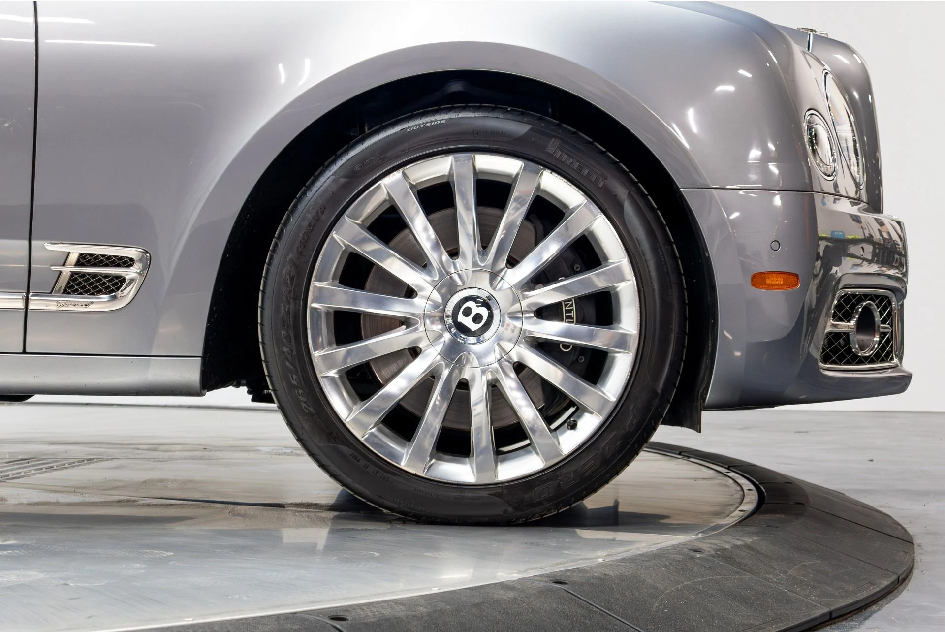 mph021_577250563_Used_2017_Bentley_Mulsanne_Speed_1775685979_4878026181