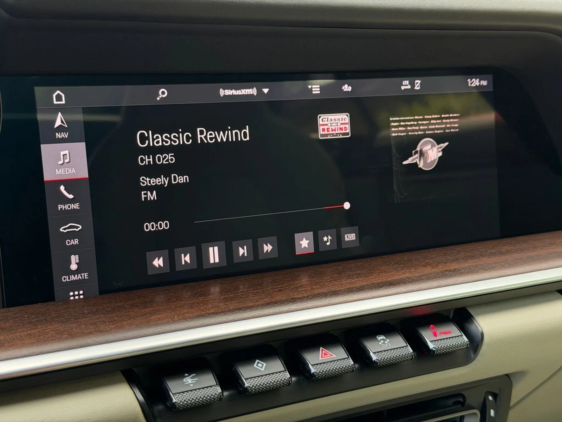 mph021_577692021_3ba105a87f56494fa3dd76ca2a1fb089_8c449c8fba