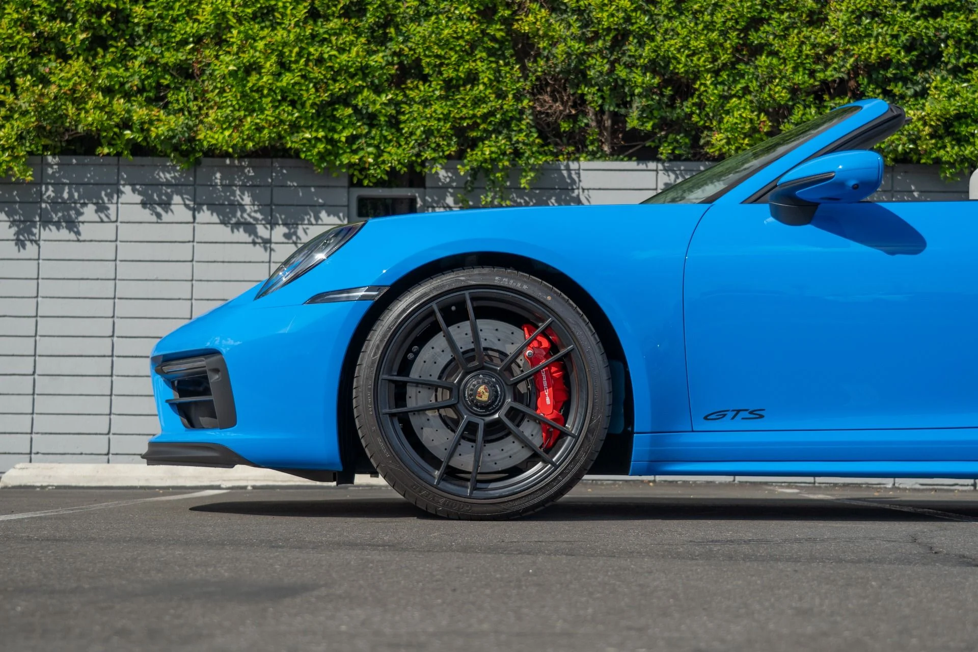 mph021_587894470_Used_2023_Porsche_911_Carrera_GTS_1759352953_8961e7792a