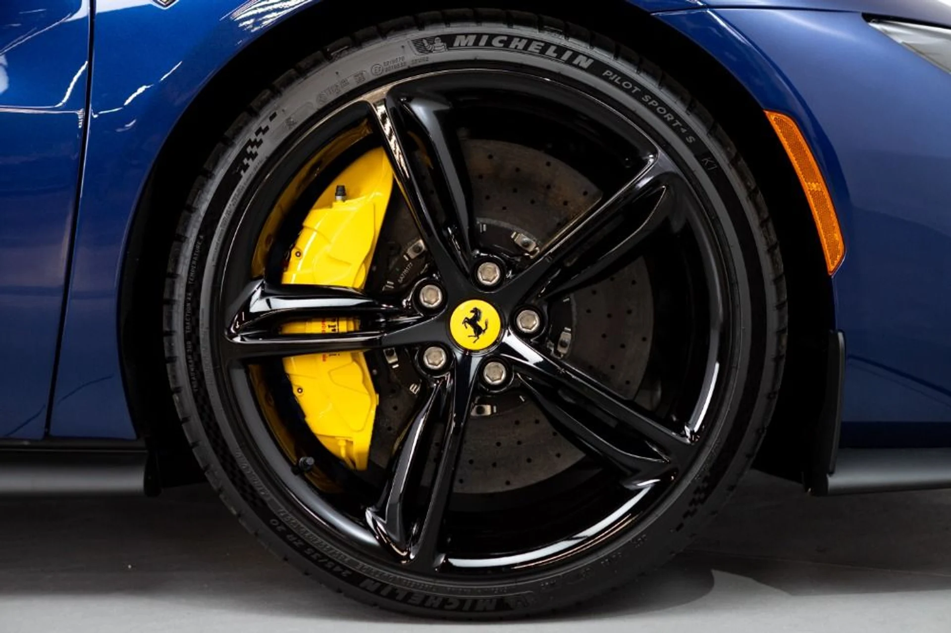 mph021_593798048_Used_2023_Ferrari_296_GTS_020e56ee7d