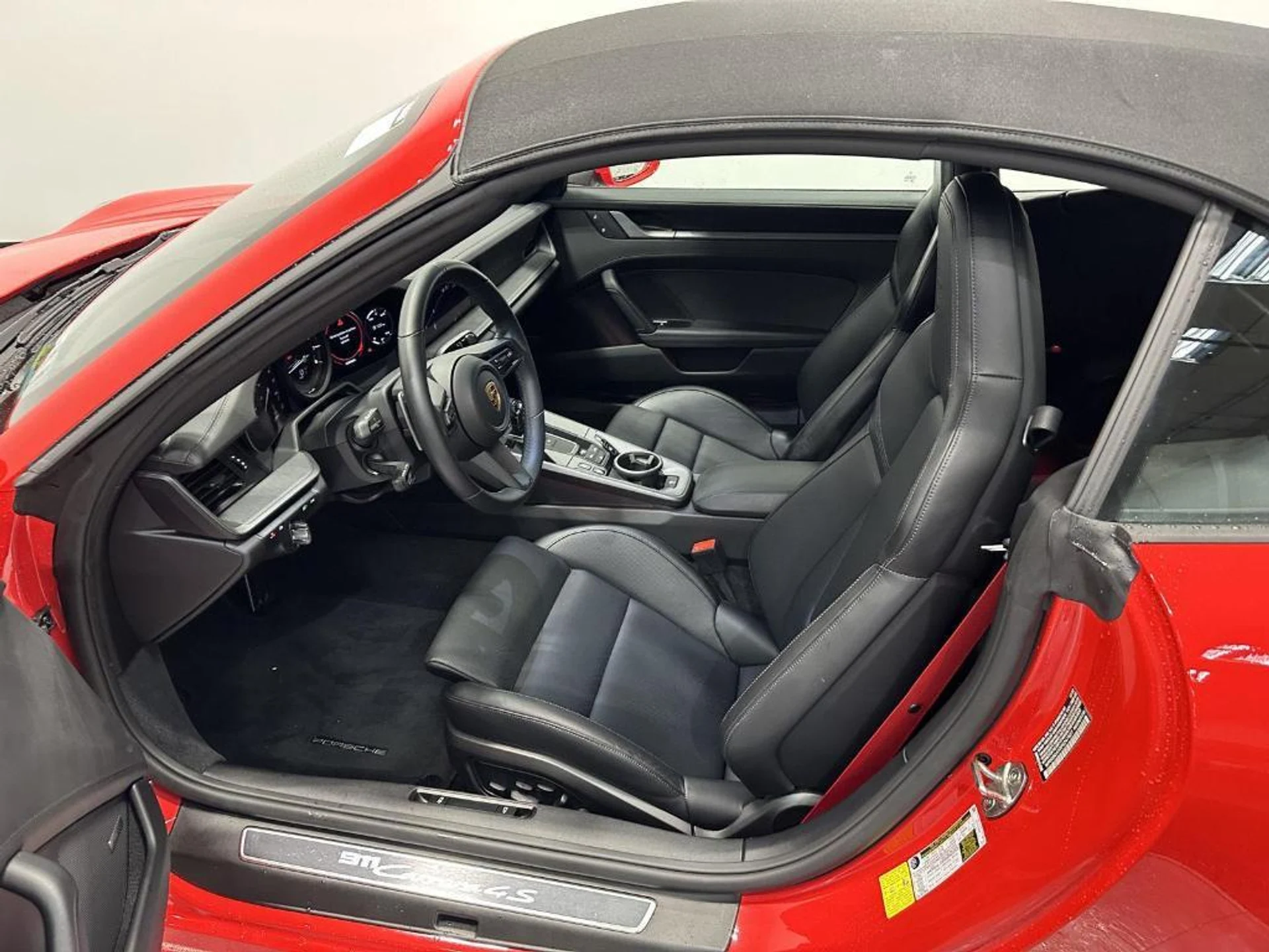 mph021_597938376_d1r_Xlx3_H_Dpld69a_O_Tupu_LS_1_E_vs_62e74afb96