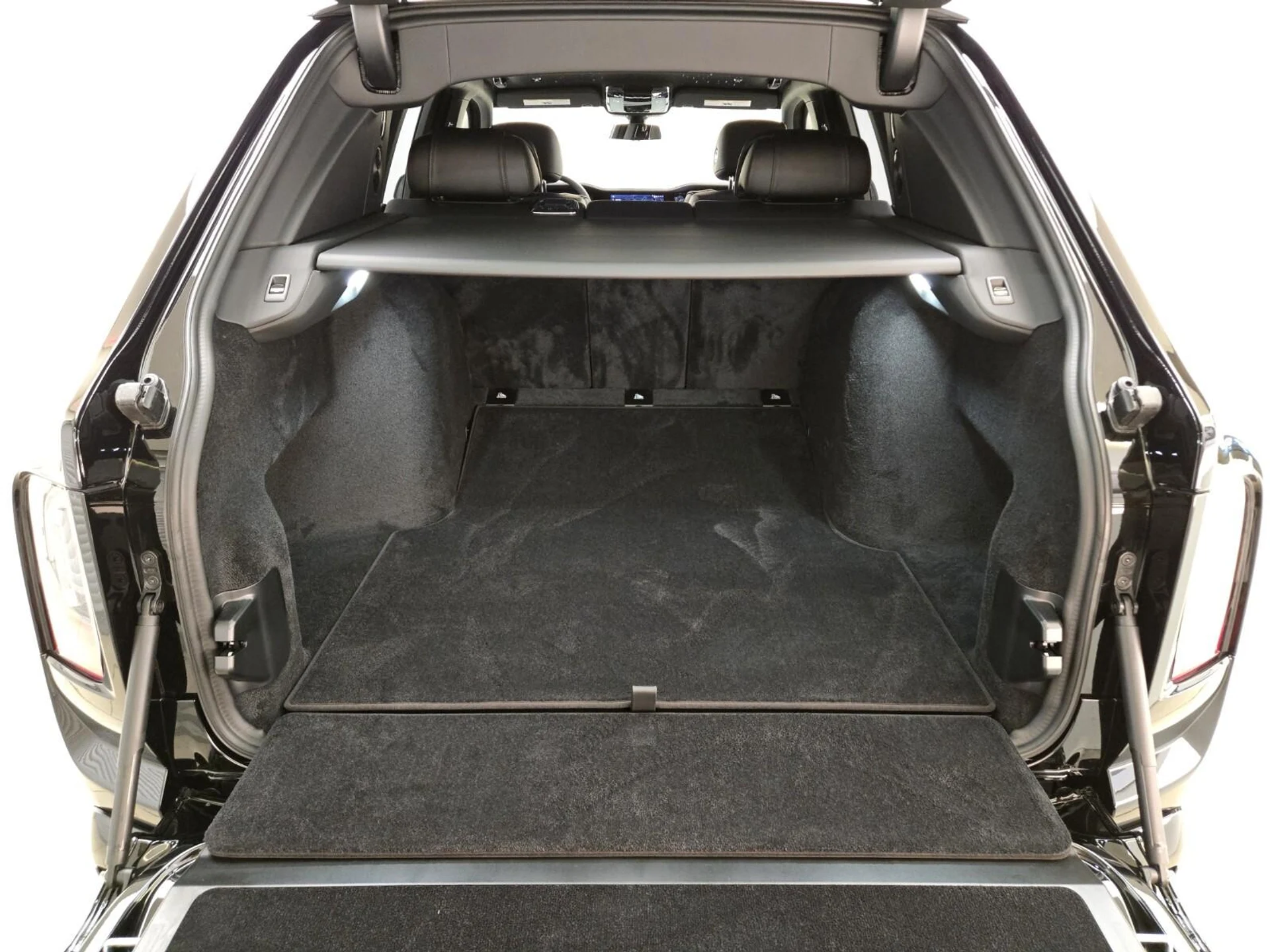 mph021_60003403_New_2026_Rolls_Royce_Cullinan_Black_Badge_1776921916_72a9d7e86e