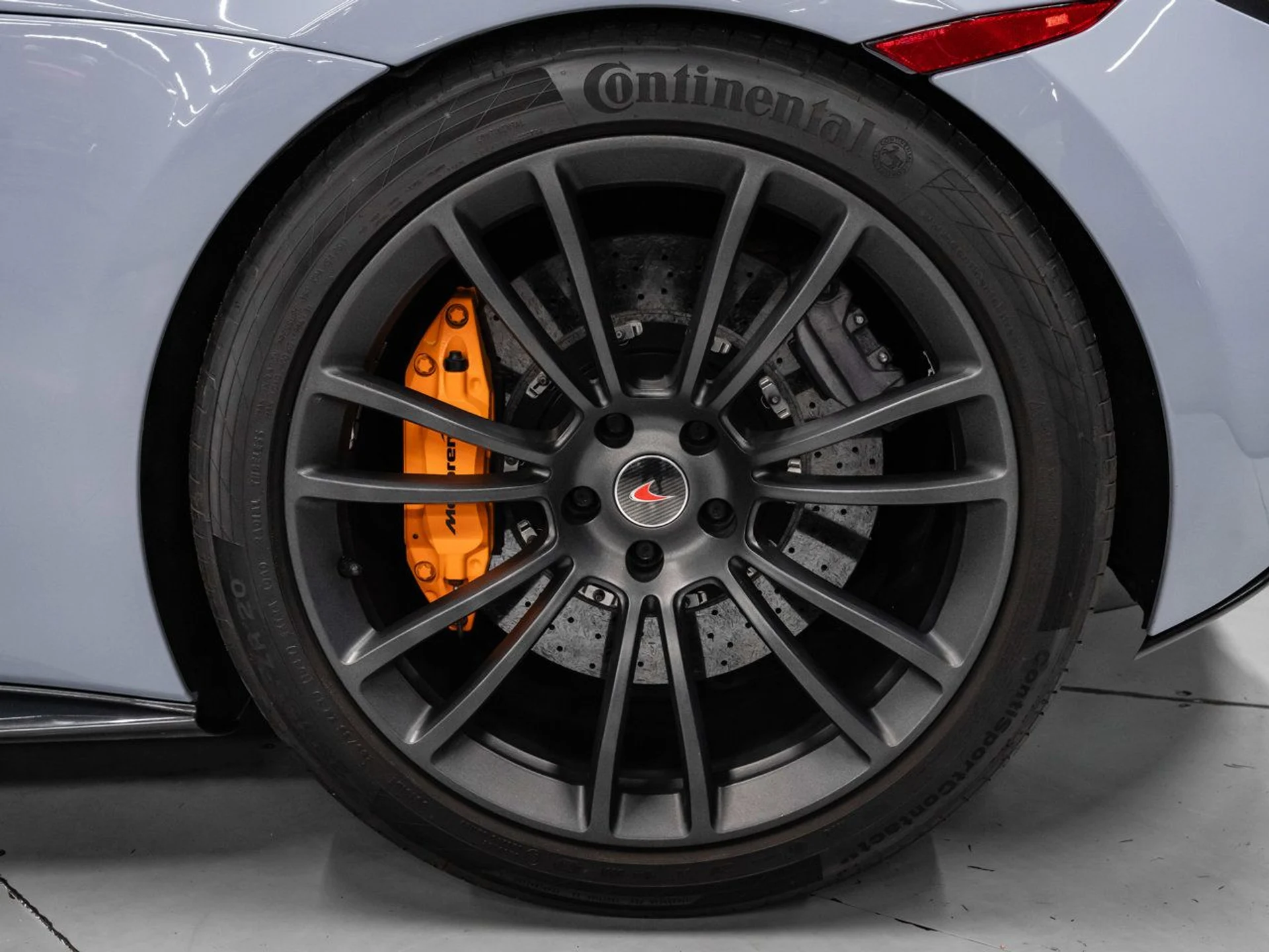 mph021_601666714_mclaren_570s_2017_3a7ae544c2