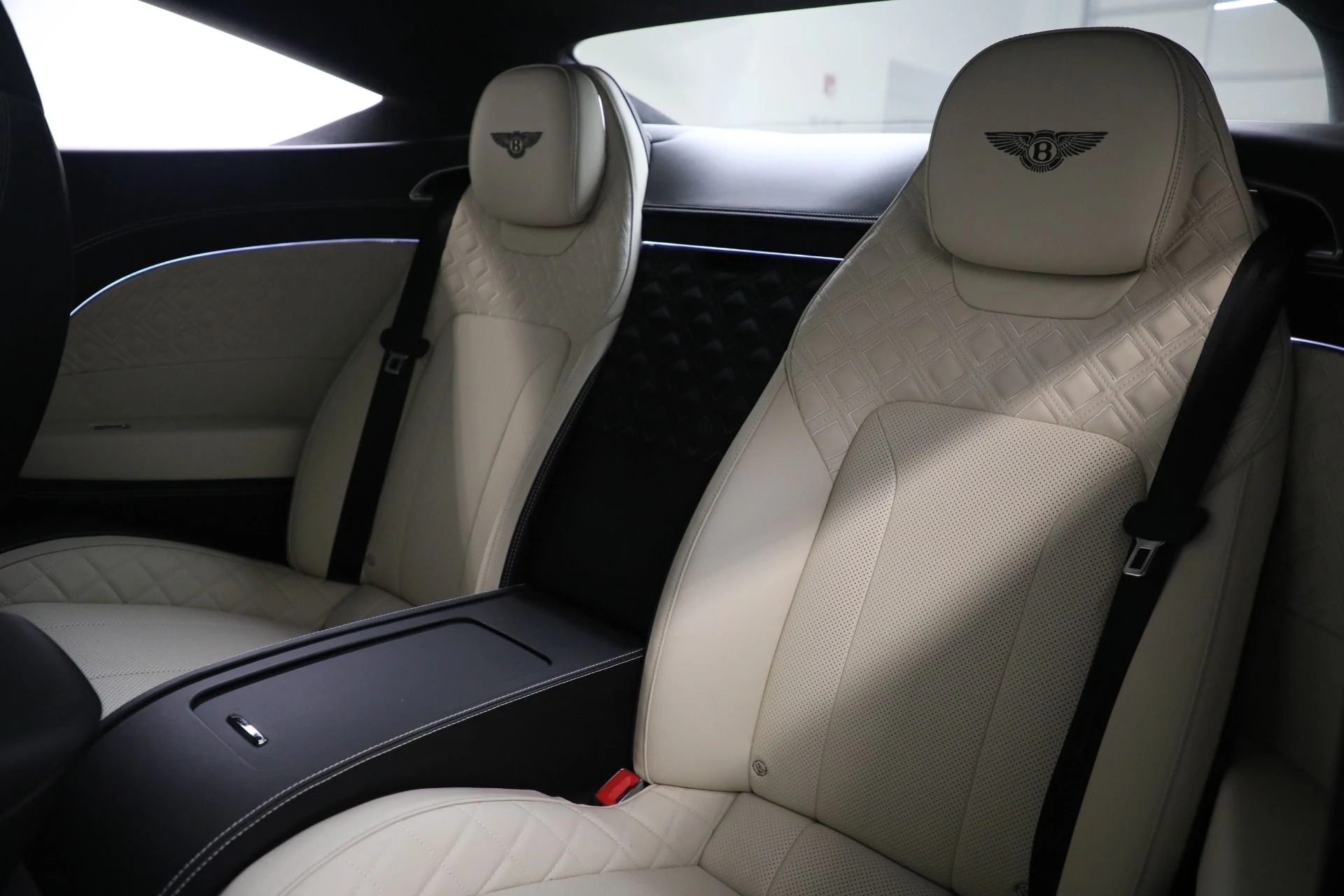 mph021_604386250_Used_2021_Bentley_Continental_GT_V8_efafa06517