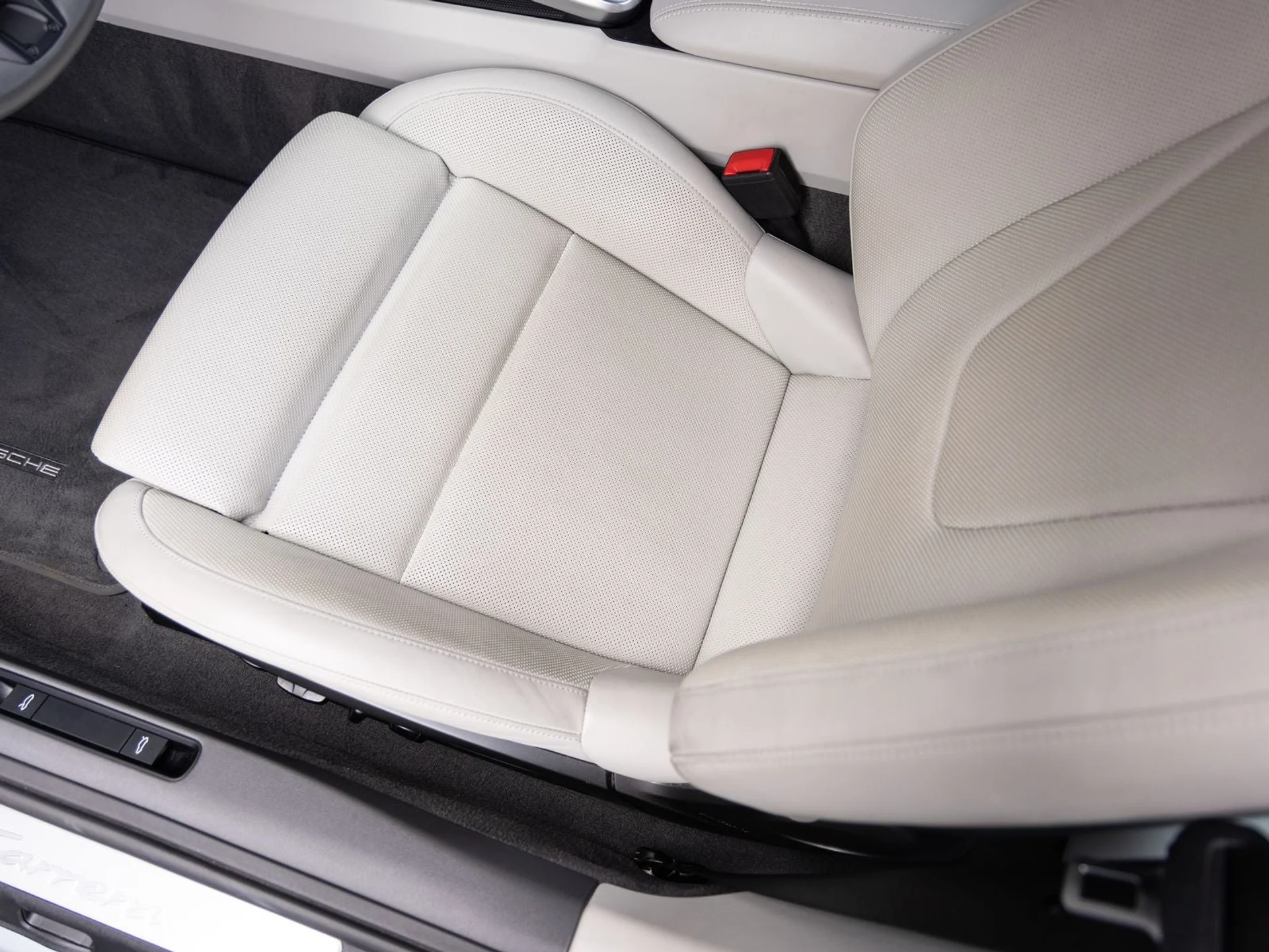 mph021_609858756_22_3afadc0bef