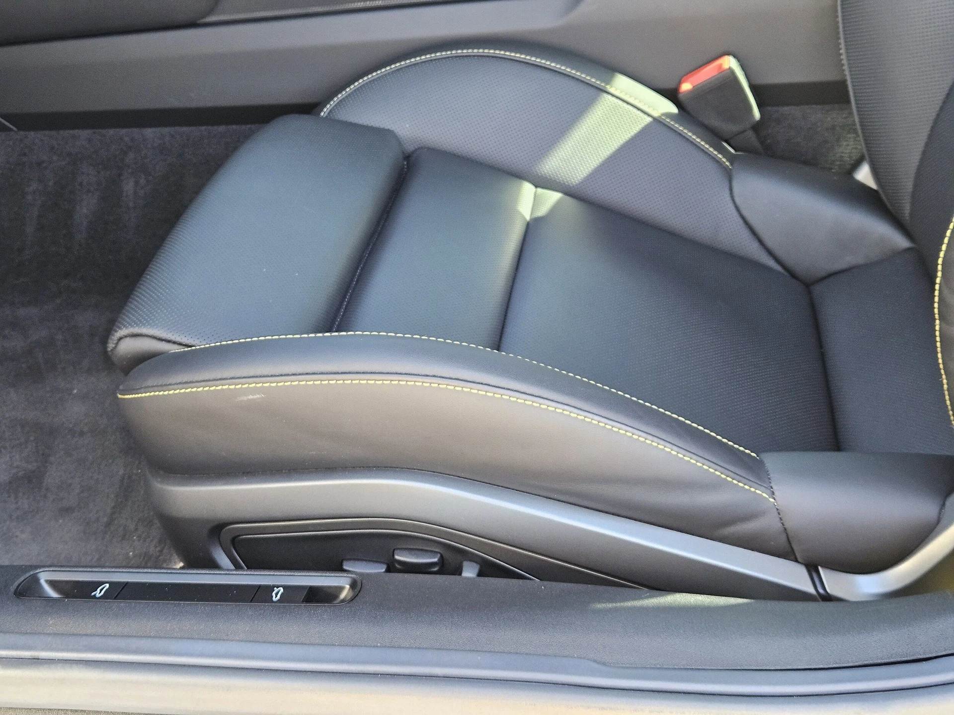 mph021_613059768_e9d0bb6bdefc37ee8fcdd17328ee4699x_b6b601e9b4