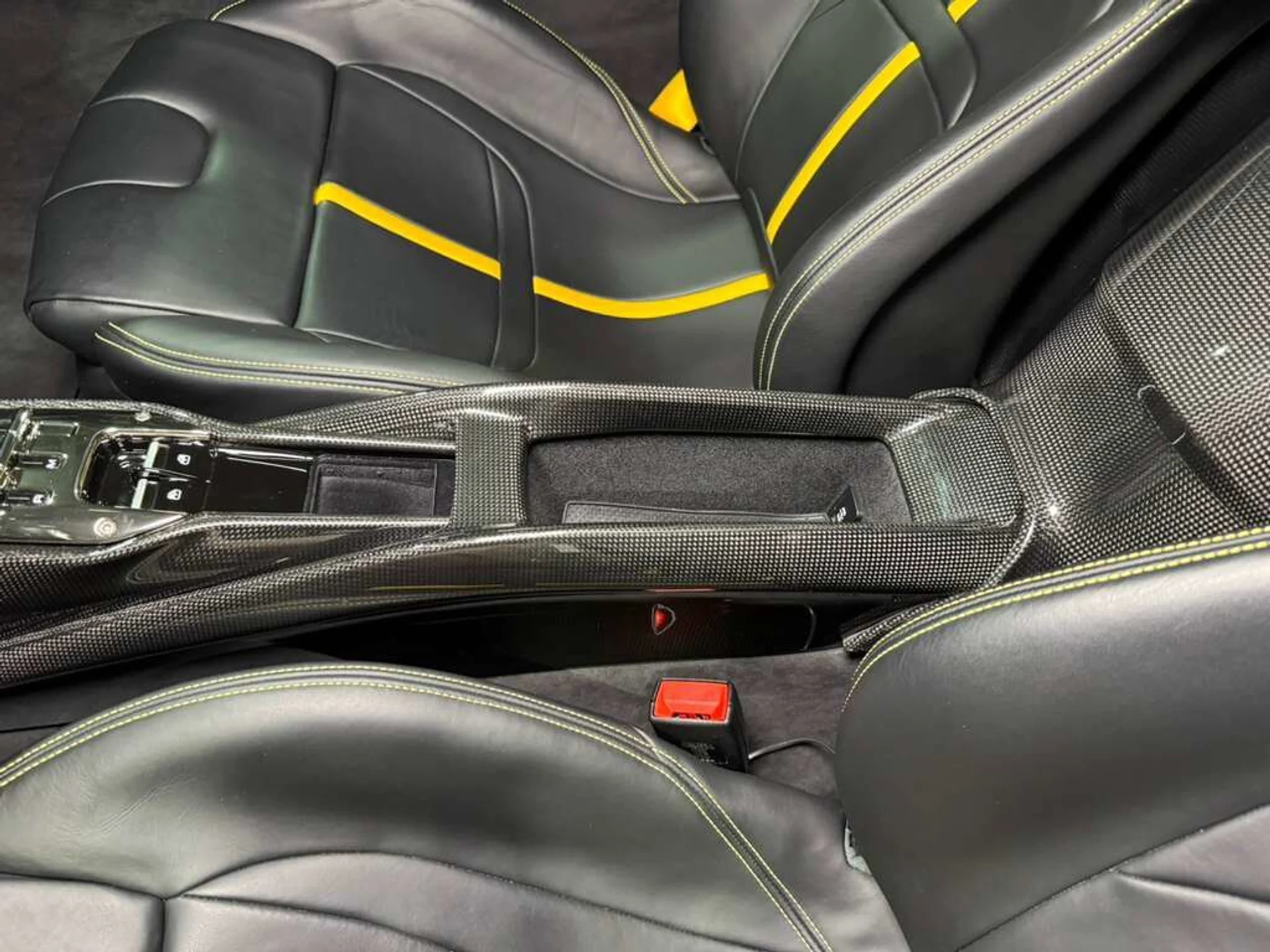 mph021_620345859_2399f6d77632d52a03a5e96eaf298f0c_4353ee171a