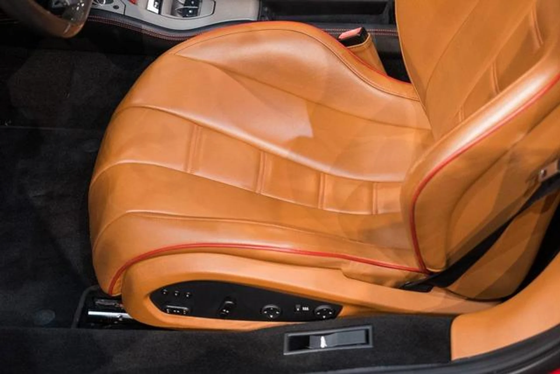 mph021_620855060_LB_Hf4t_D0_JED_5_C8d_ci_Fnxd_Q_Pg28_552c3d9b35